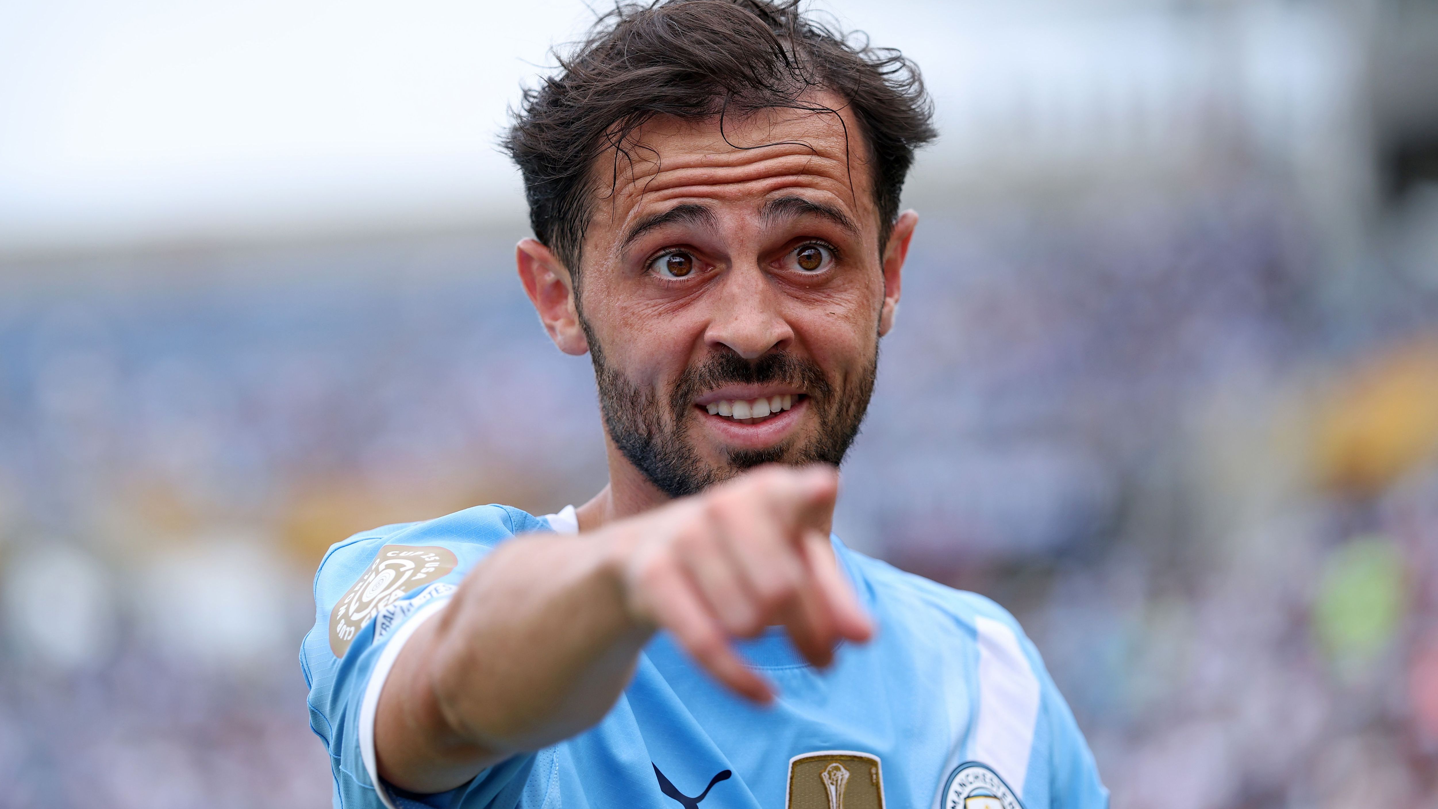 'It's hypocrisy!' - Bernardo Silva breaks silence on Liverpool guard of honour snub as Man City star admits he's a 'bad loser'