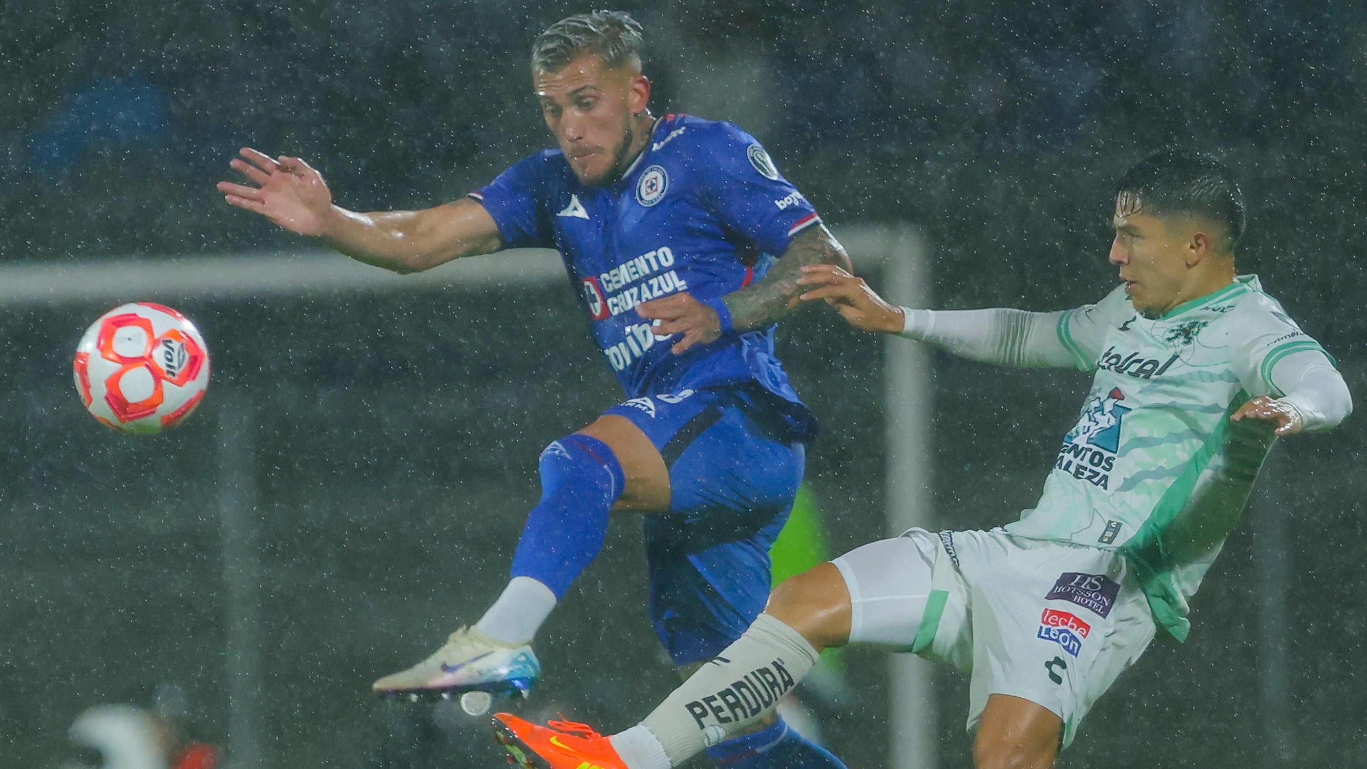 Inter Miami reportedly pursuing Cruz Azul center back Gonzalo Piovi to help solve defensive issues