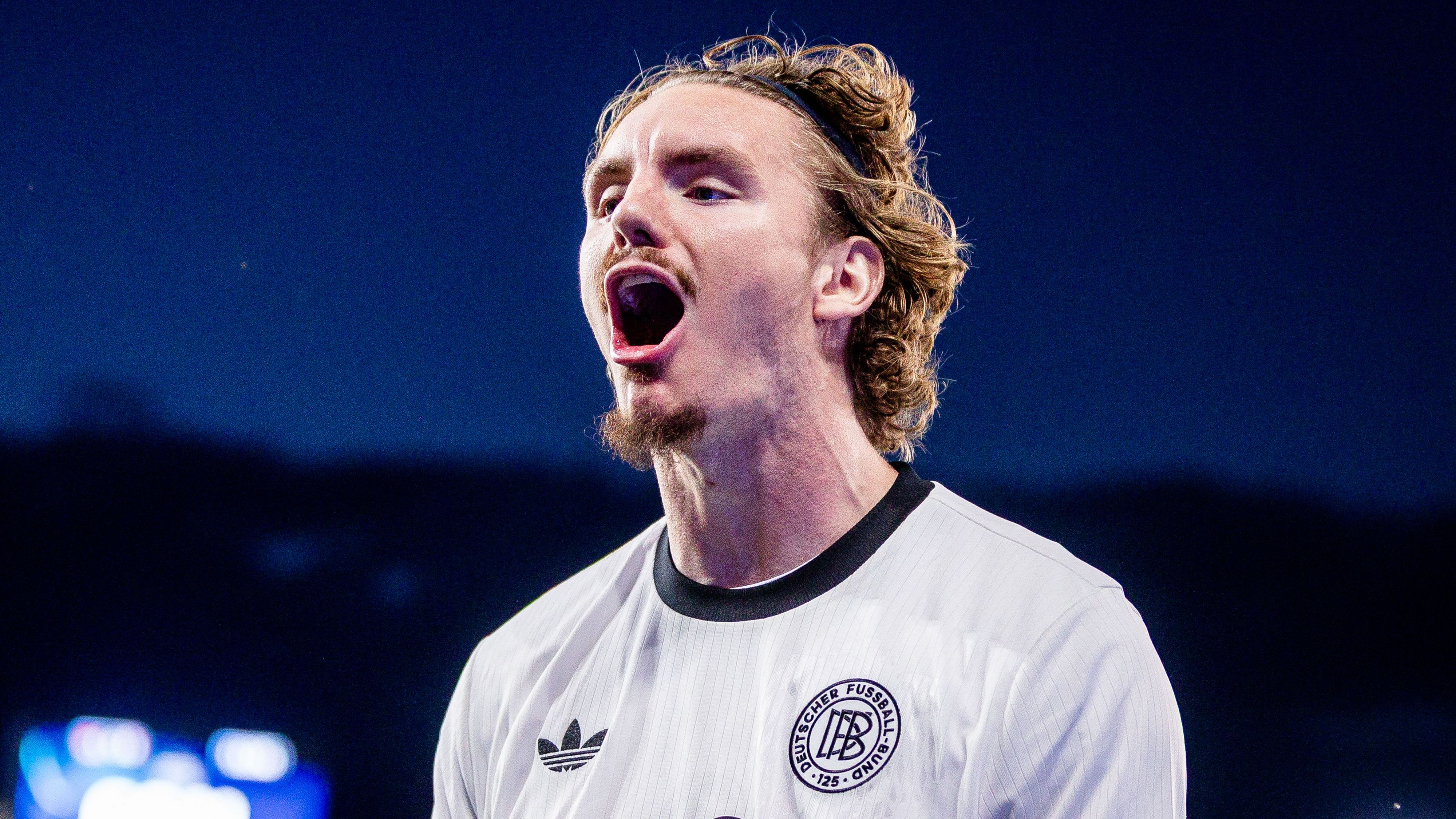 Bayern Munich given Nick Woltemade ultimatum by Stuttgart chief despite Bundesliga champions saying transfer is 'off the table'