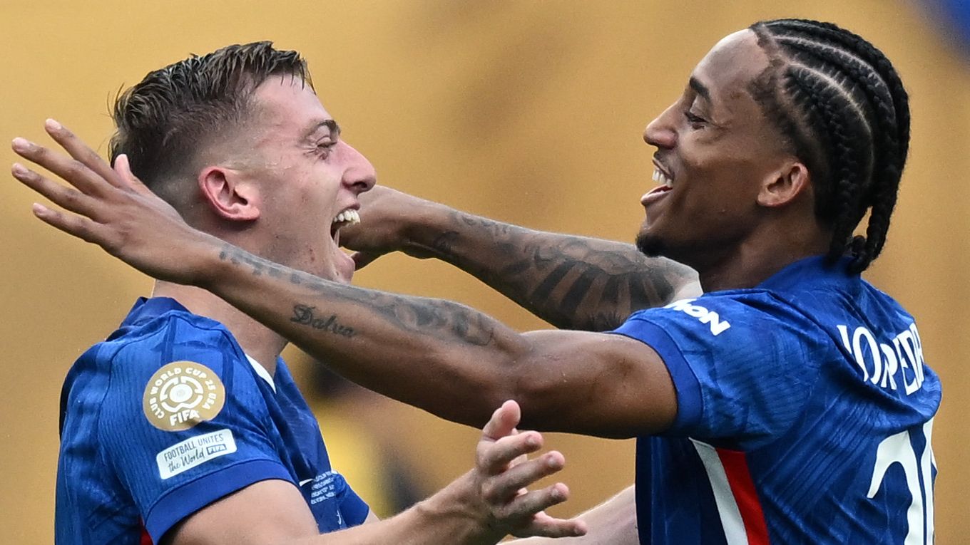 'Happy for him' - Joao Pedro dismisses worries over Chelsea competition for places after Liam Delap bags brace in AC Milan thrashing