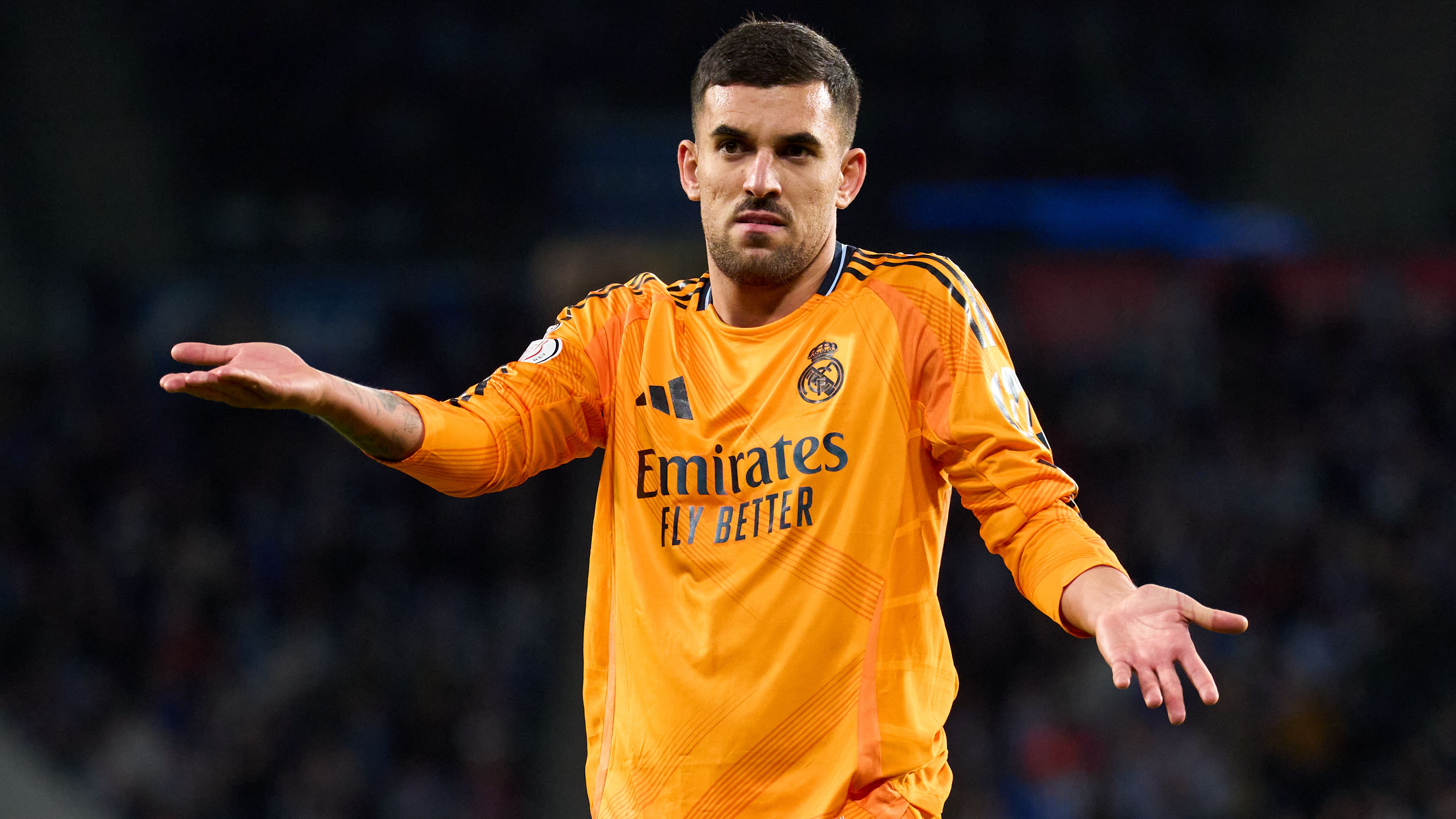 Betis eye ambitious bid to bring Real Madrid midfielder back as injured Isco faces several months out