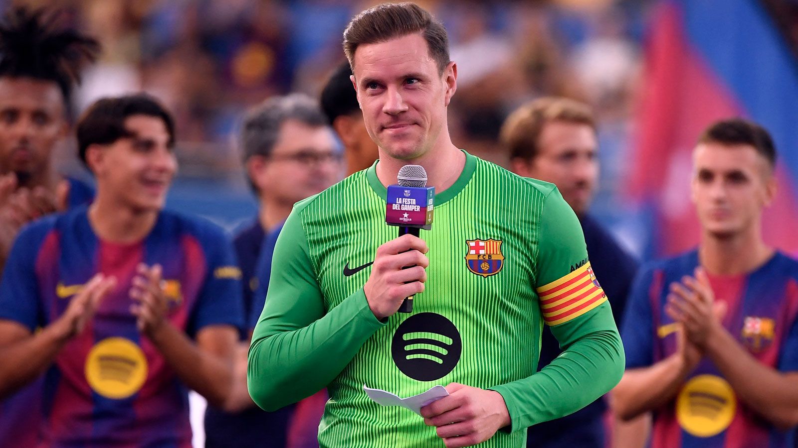 Marc-Andre ter Stegen puts Barcelona and Joan Garcia drama behind him and says it's 'time to look forward' in speech to club's fans
