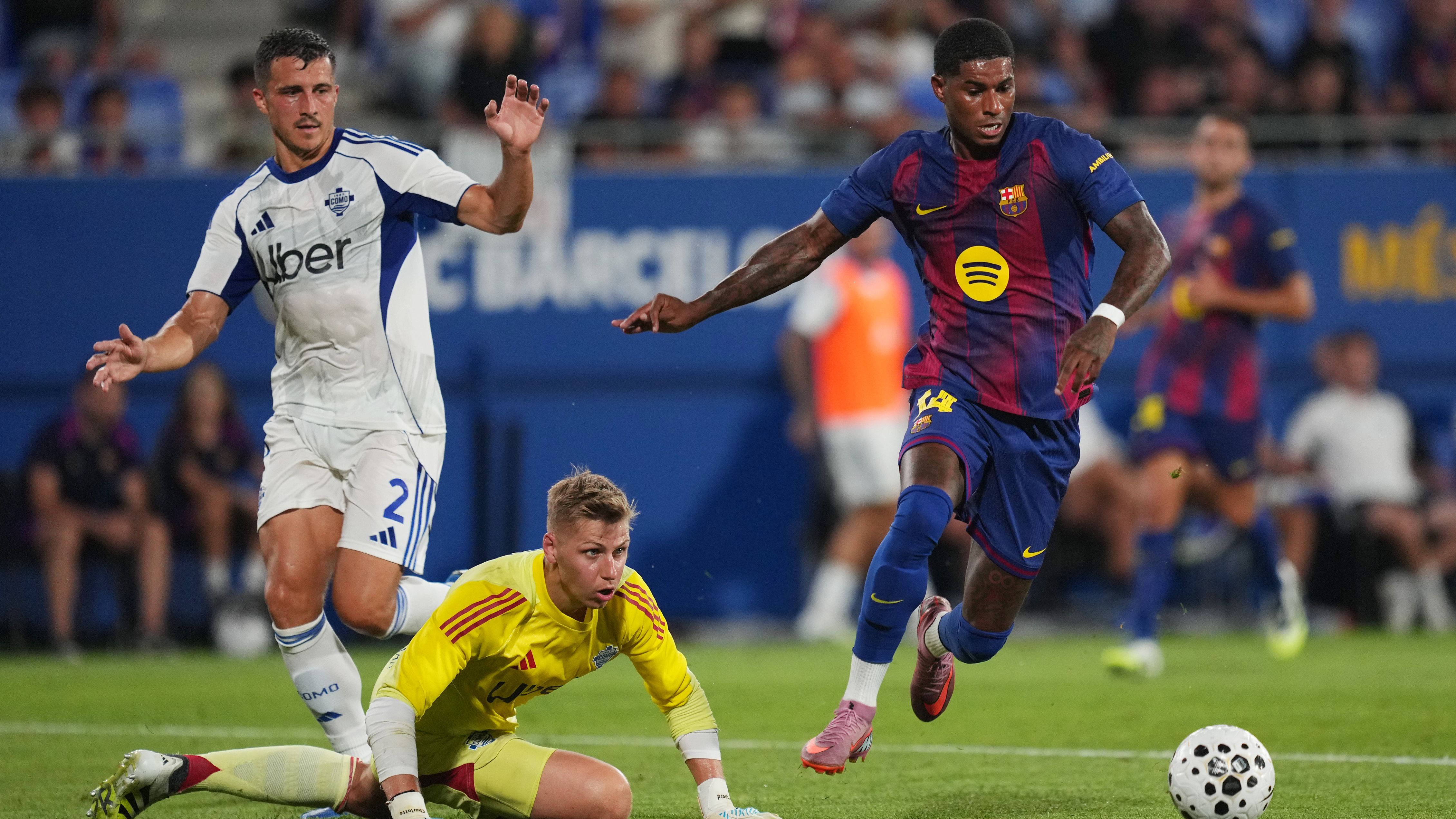 Lamine Yamal is unstoppable but Fermin Lopez steals the show as rampant Barcelona destroy Como in Joan Gamper Trophy