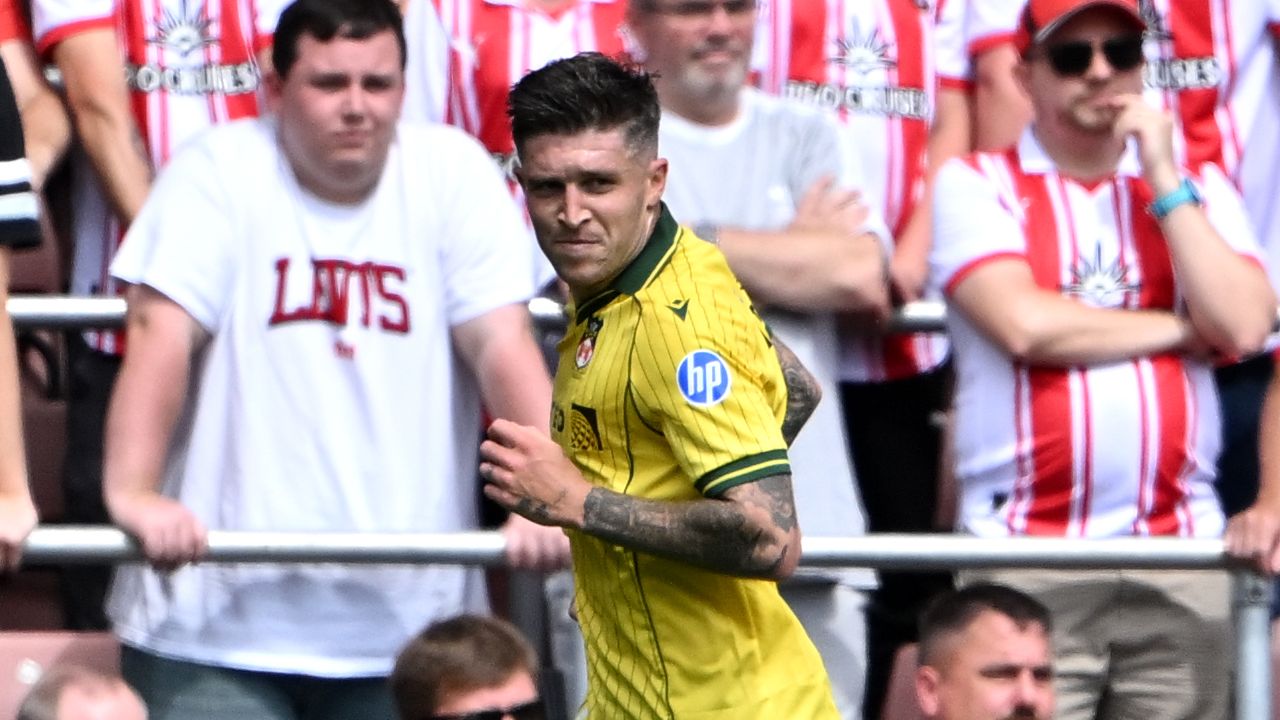 VIDEO: Josh Windass nets Wrexham's first Championship goal in 43 years to stun Southampton in opener
