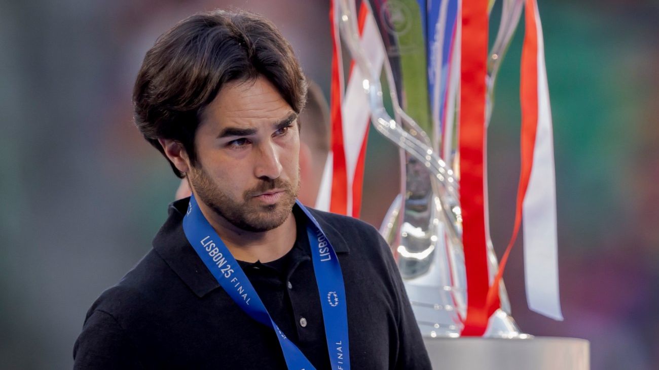 Alexander Isak, Keira Walsh, Bradley Barcola and the eight biggest 2025 Ballon d'Or award snubs