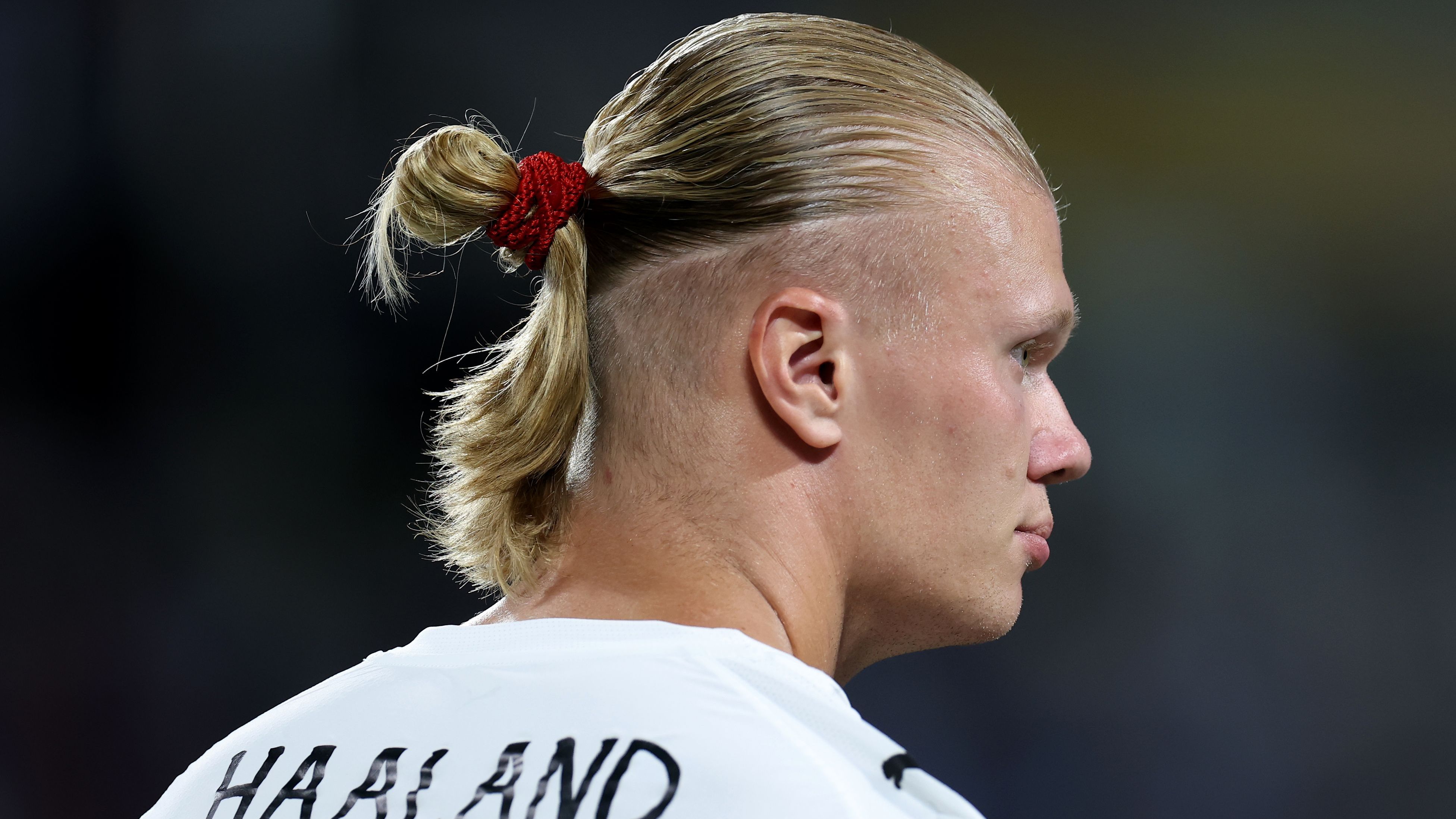 New look for Erling Haaland! Man City goal machine goes back to original centre-parting hairstyle ahead of Premier League return