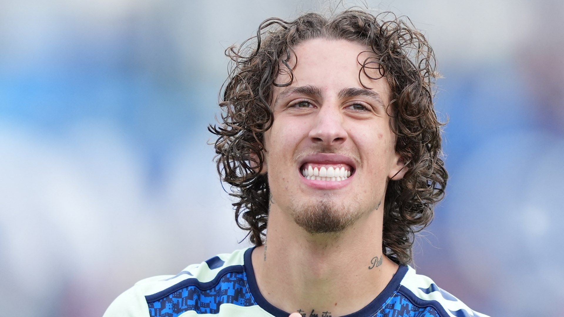 Roma set to beat Borussia Dortmund to Wolves forward as personal terms agreed