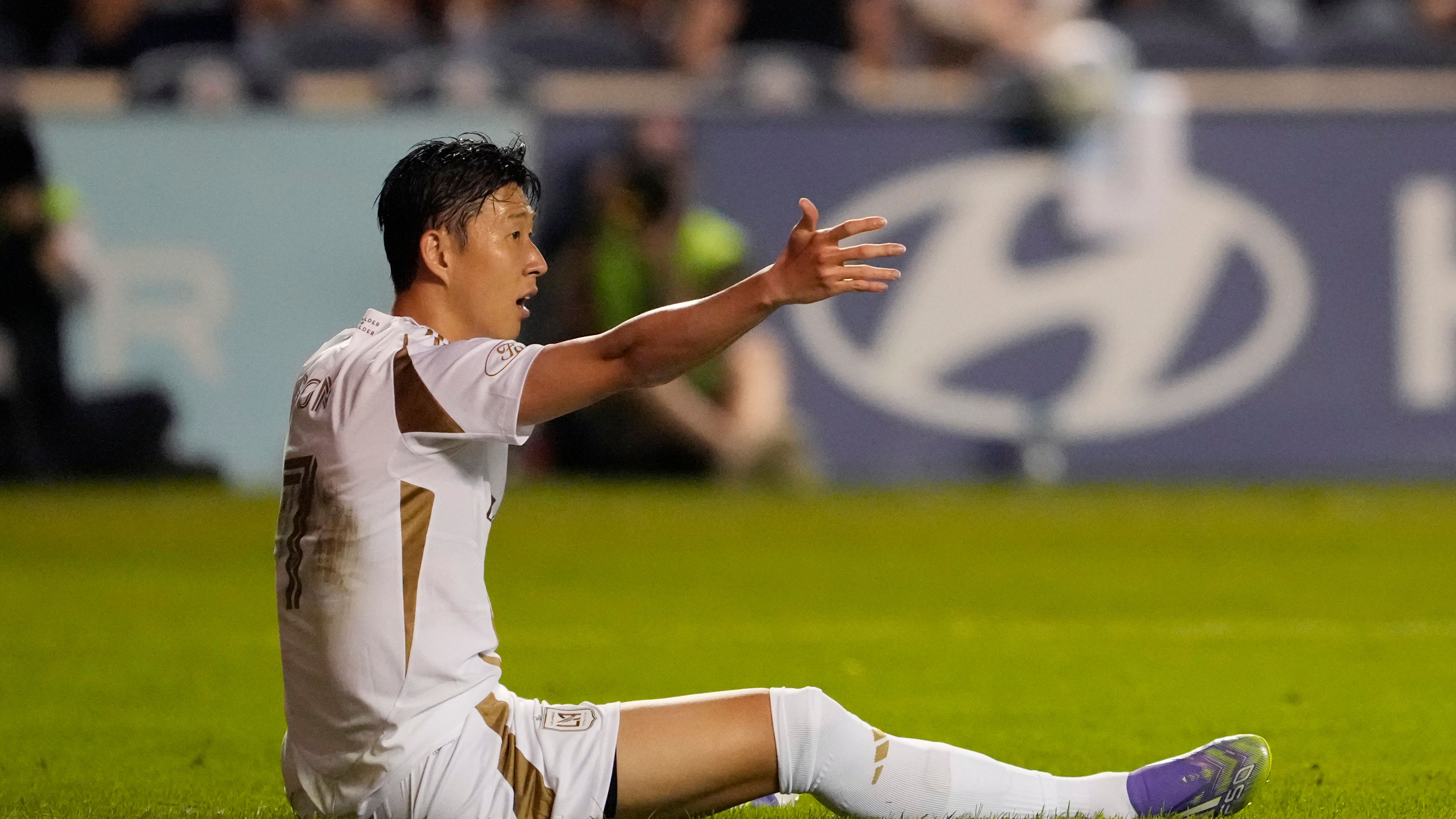 '10 out of 10' - Tim Howard hails Son Heung-Min to LAFC and Thomas Muller to Vancouver Whitecaps, calls moves transformational
