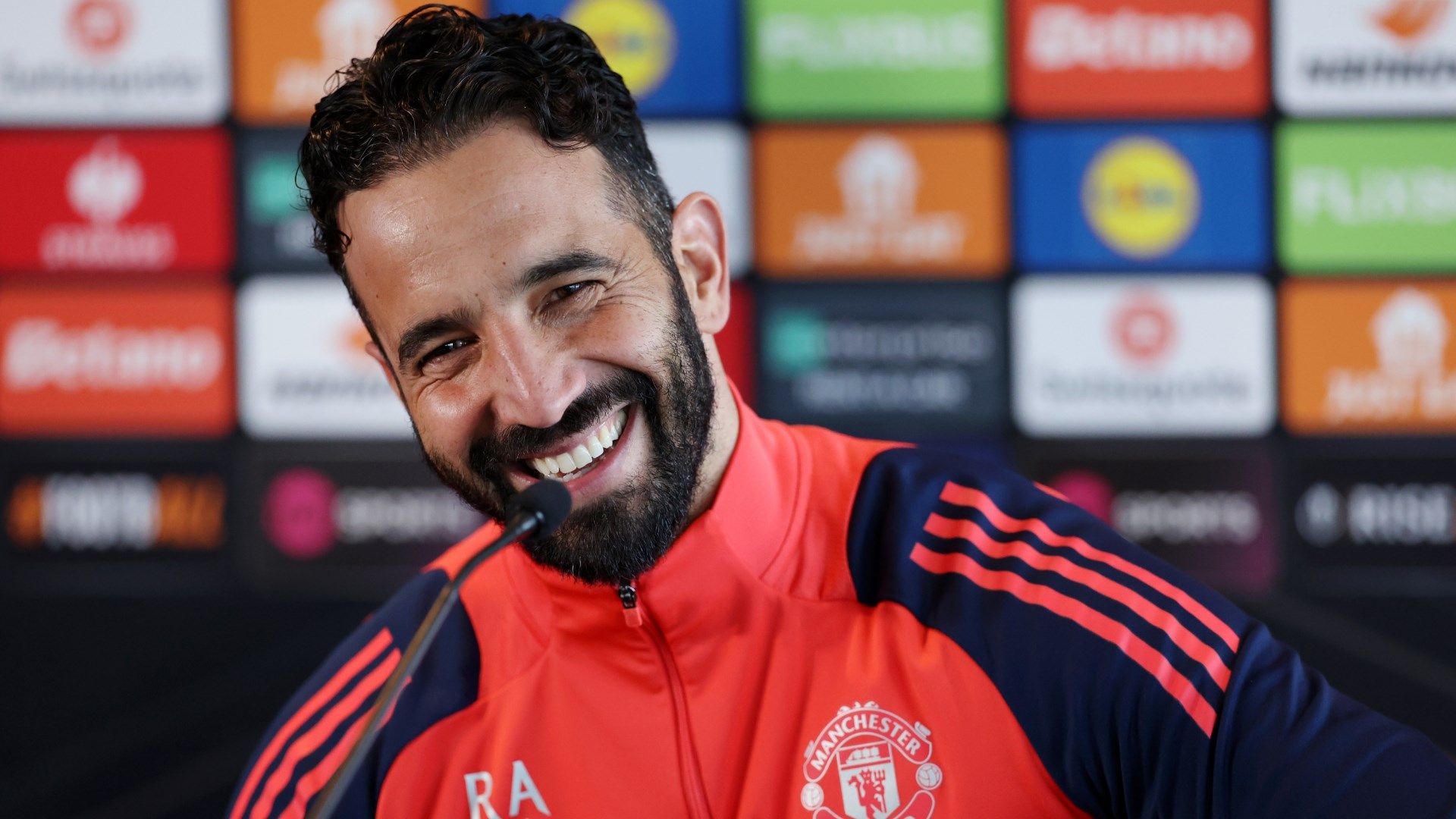 'Badge, bravery, spirit' - Omar Berrada issues three core values at Man Utd and uses Roy Keane and Eric Cantona as inspiration