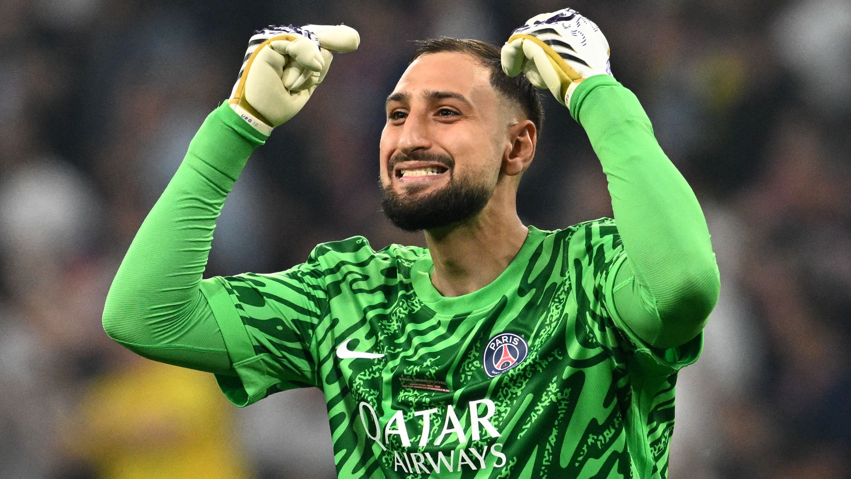 'We love you!' - Marquinhos blows a kiss to Gianluigi Donnarumma through TV as PSG captain celebrates Super Cup win after goalkeeper frozen out
