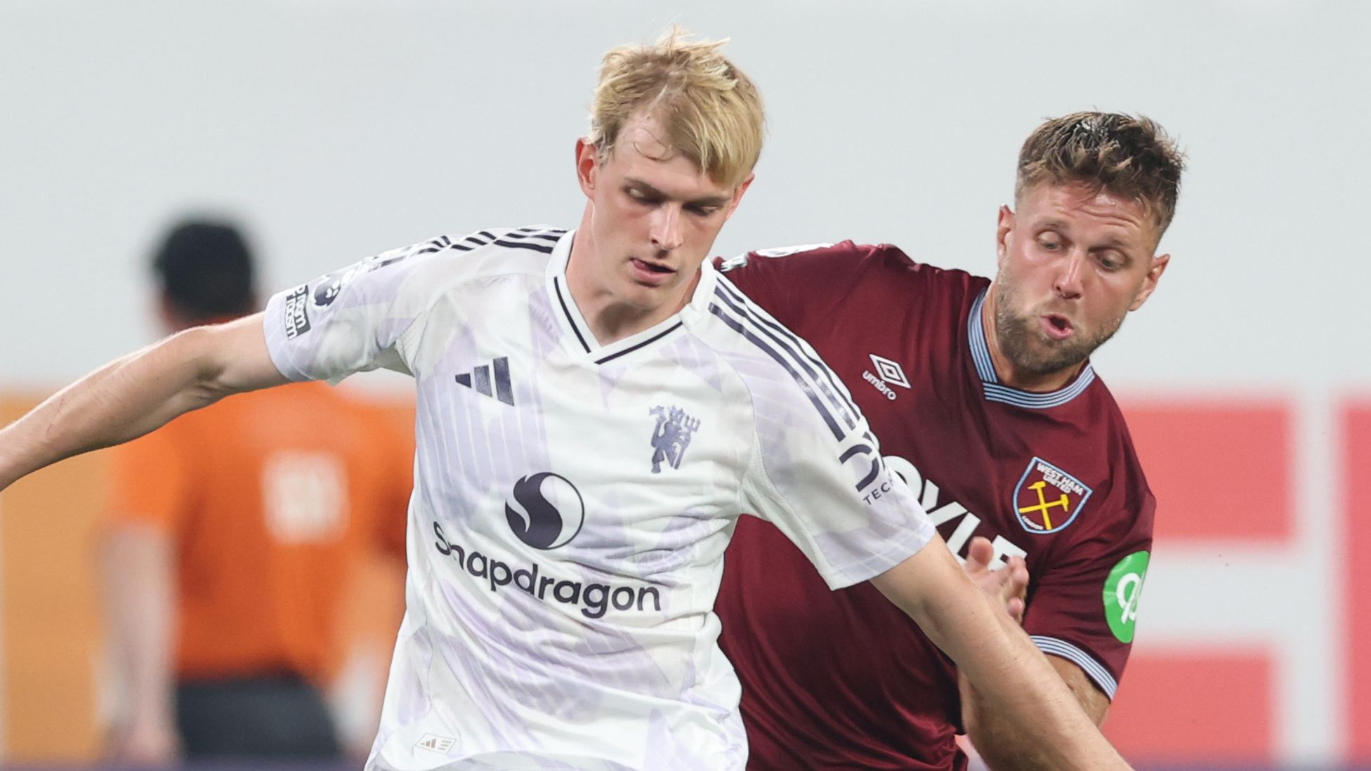 Toby Collyer in advanced talks to leave Man Utd for <a href=