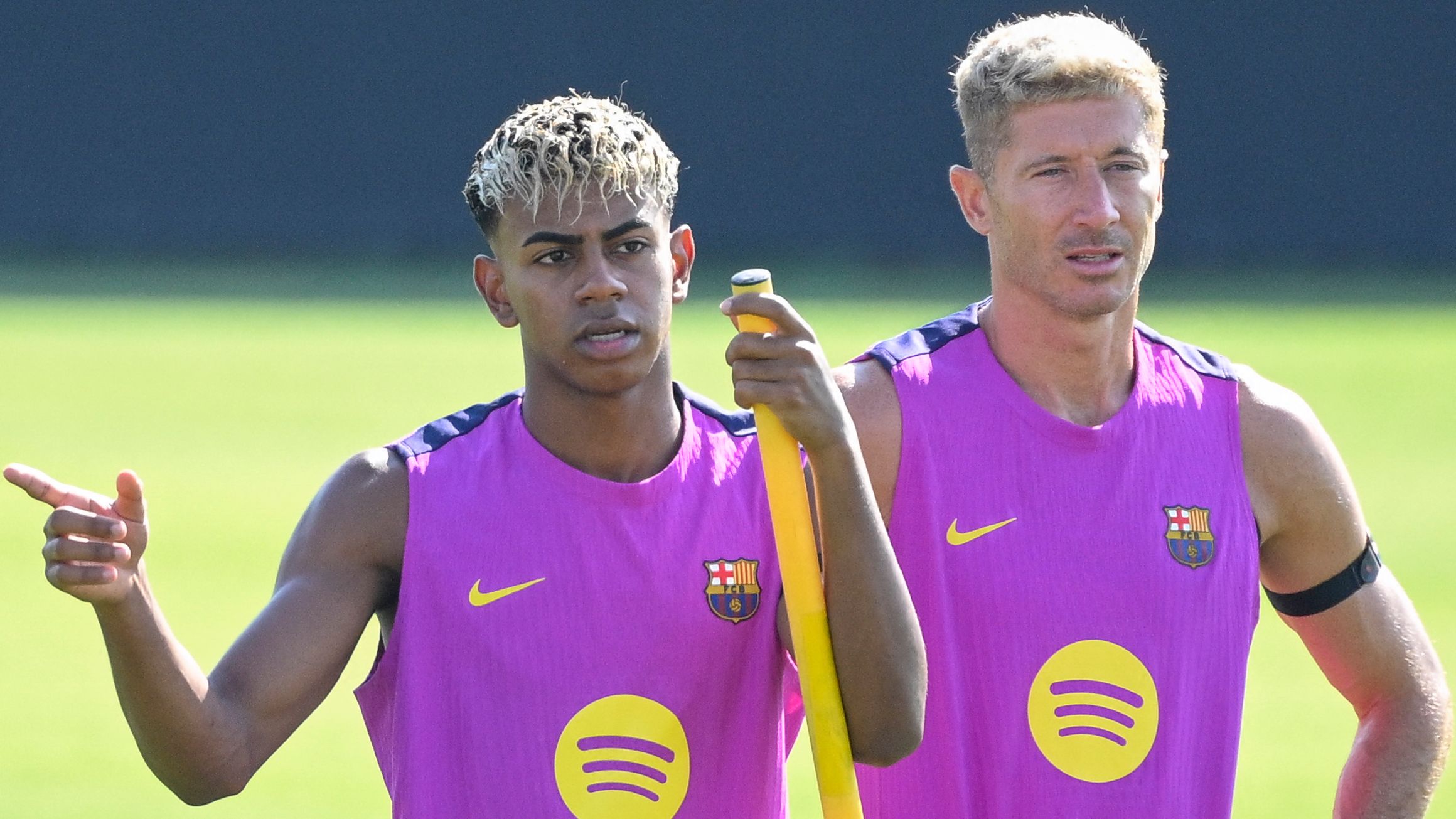 'Find balance!' - Lamine Yamal fired warning by Barcelona team-mate Robert Lewandowski as off-field scandals threaten to take shine off career thus far