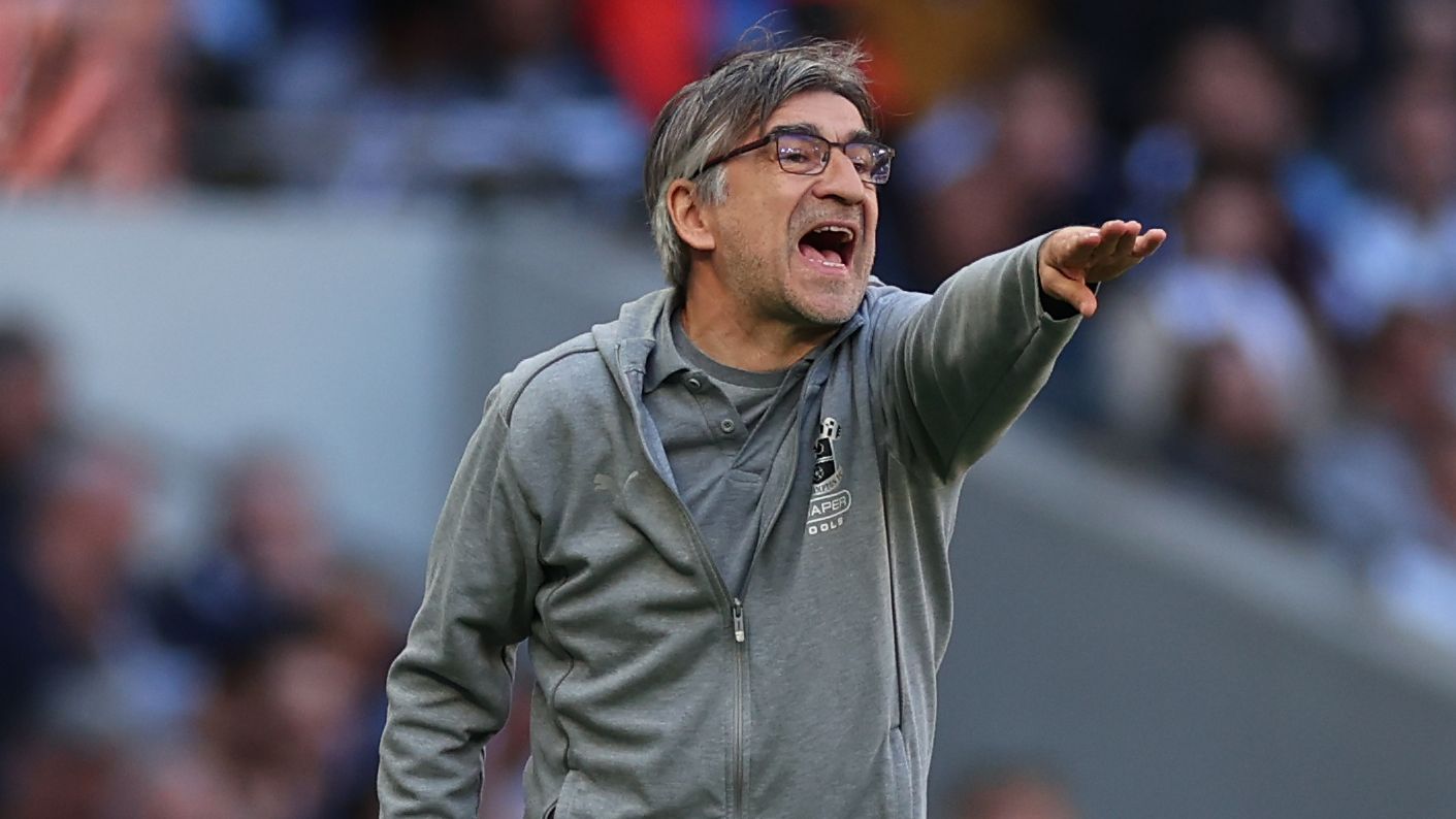 Ian Maatsen or Tyrell Malacia? Atalanta to pick between Aston Villa and Man Utd players in search for new left-back