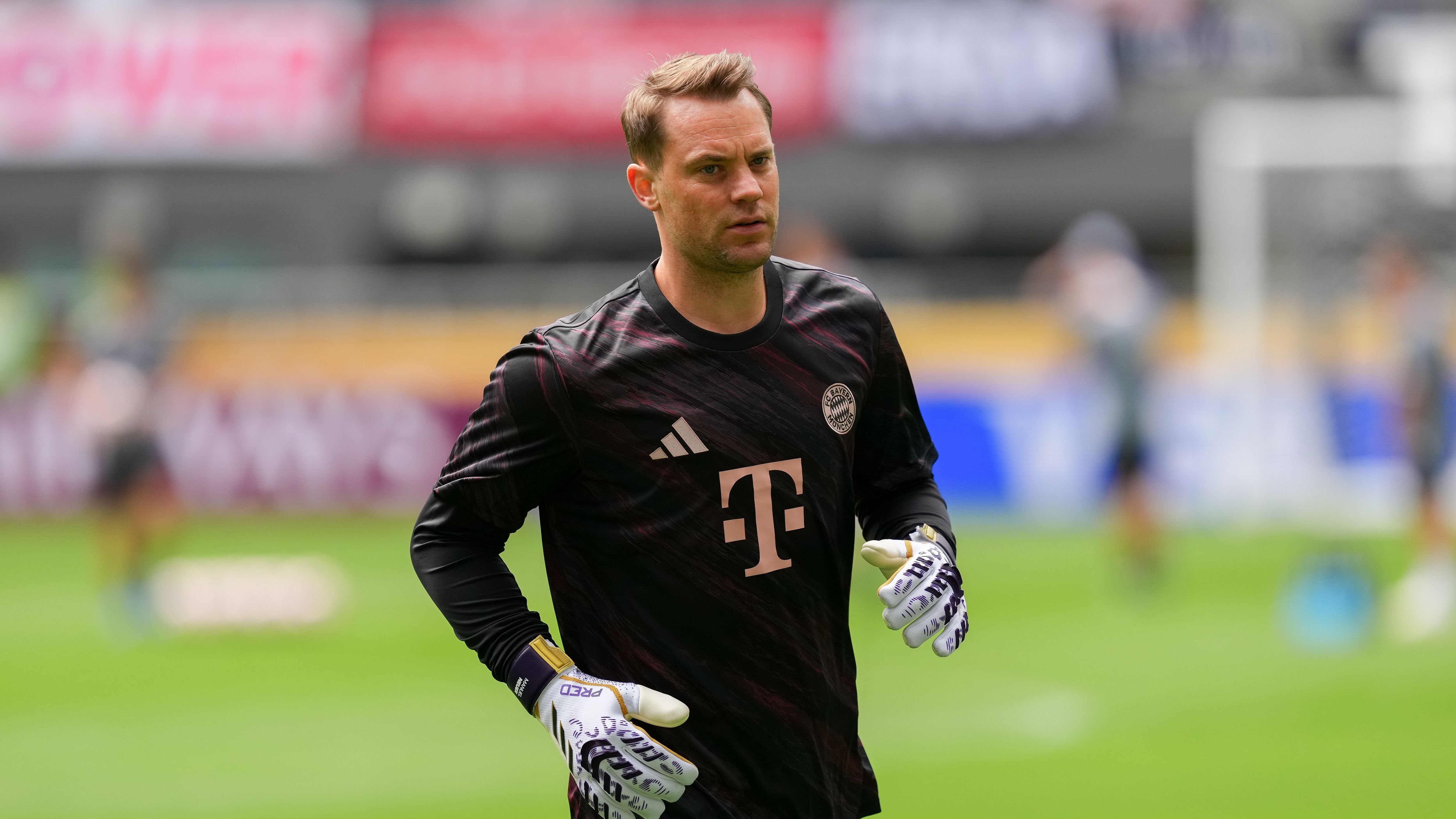Manuel Neuer won't be stopped! Bayern Munich goalkeeper leaning towards contract extension despite retirement expectations