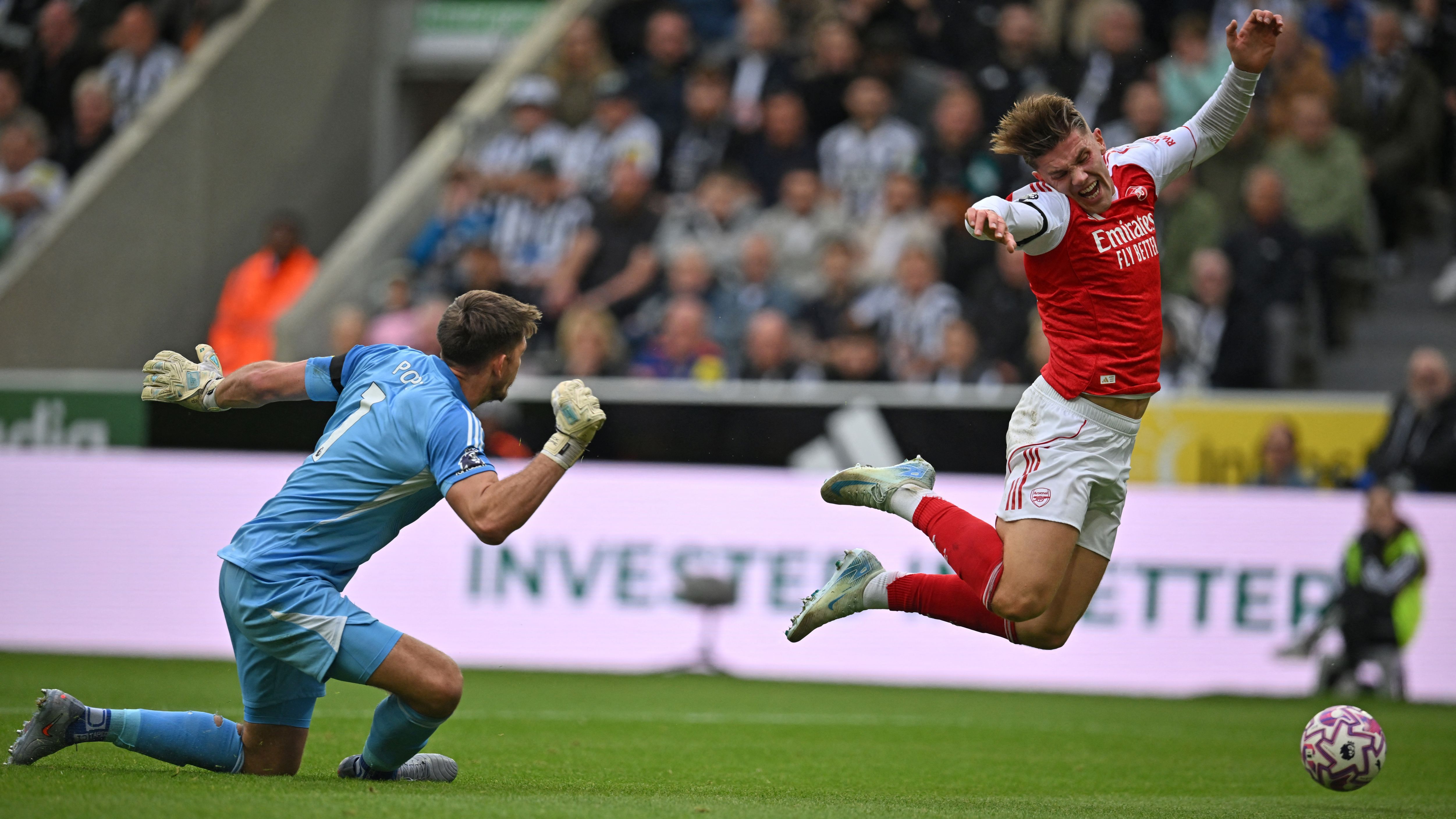 Arsenal receive brutal PGMOL explanation behind Viktor Gyokeres' revoked penalty at Newcastle as Howard Webb explains correct overturn