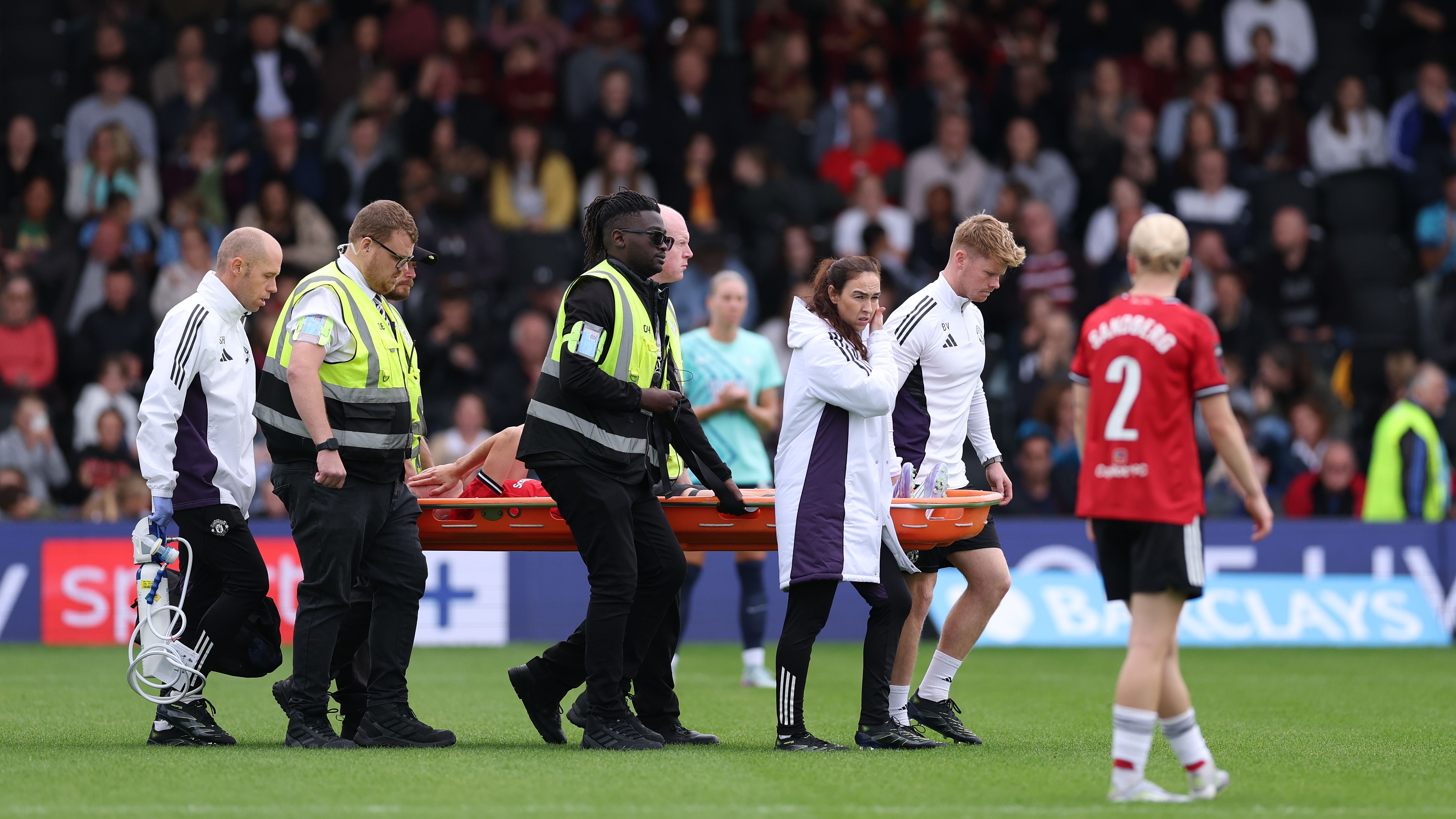 Ex-WSL manager accuses Man Utd of 'letting women's team down' and claims Marc Skinner is 'sending a message to the board' with selection decision