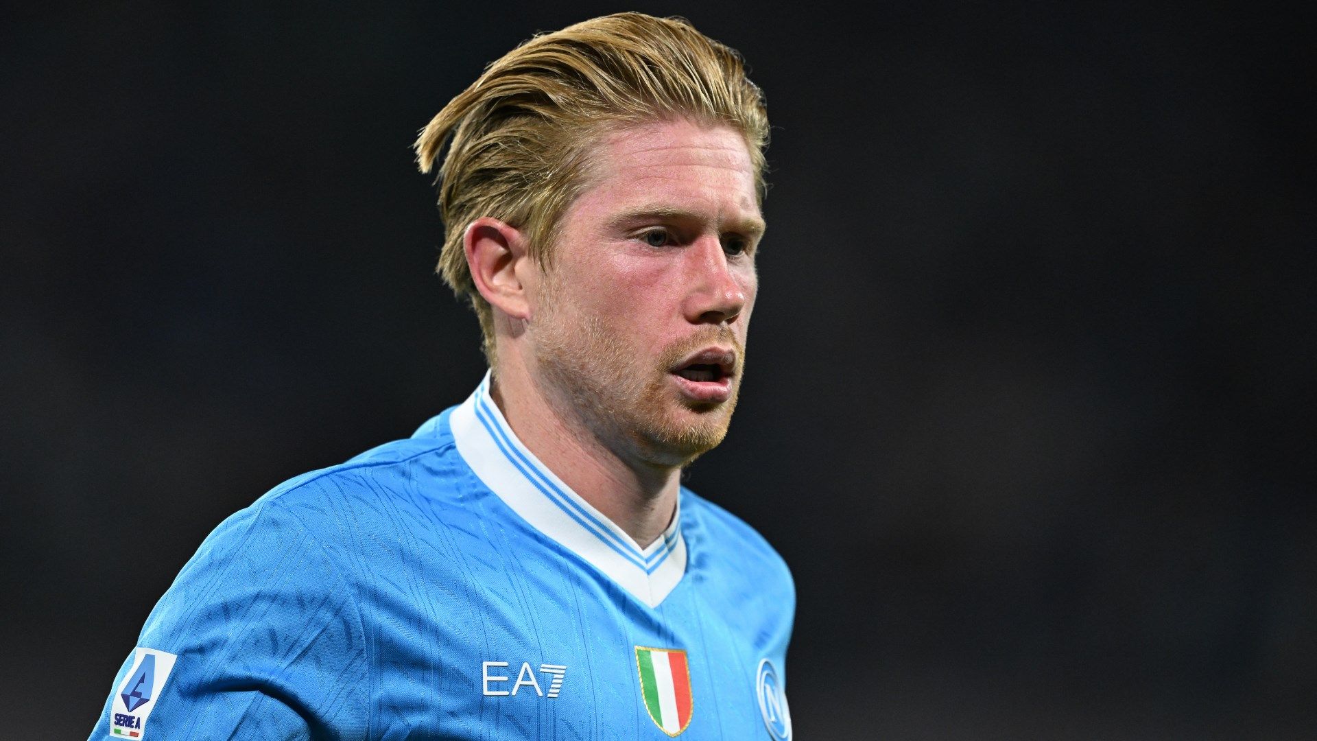Antonio Conte warns Kevin De Bruyne 'he's got the wrong person' as Napoli coach brushes off ex-Man City star's reaction to substitution in defeat to AC Milan