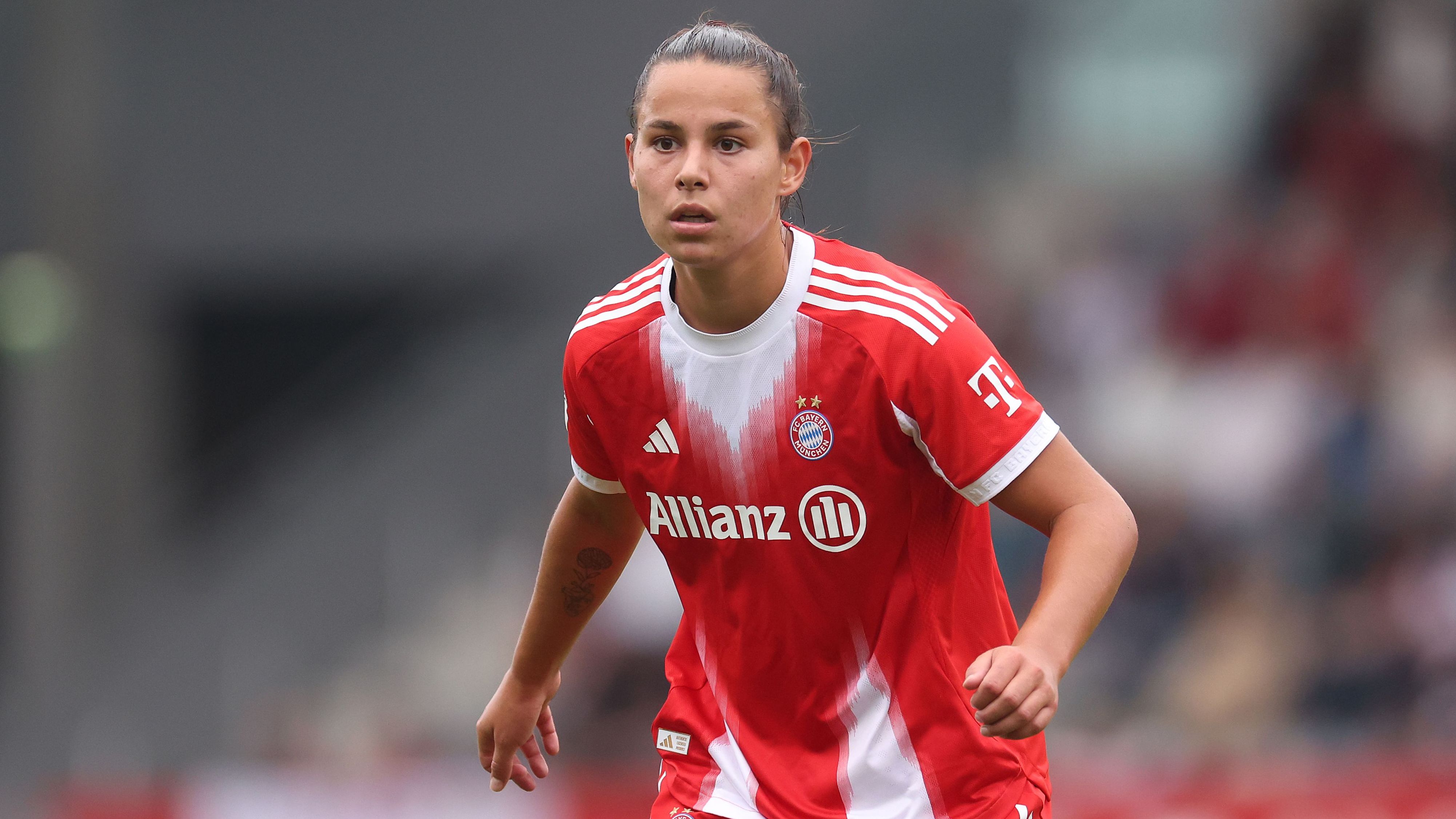 Bayern Munich & Germany's Lena Oberdorf set for another long-term absence after cruelly suffering a second ACL tear in just 15 months