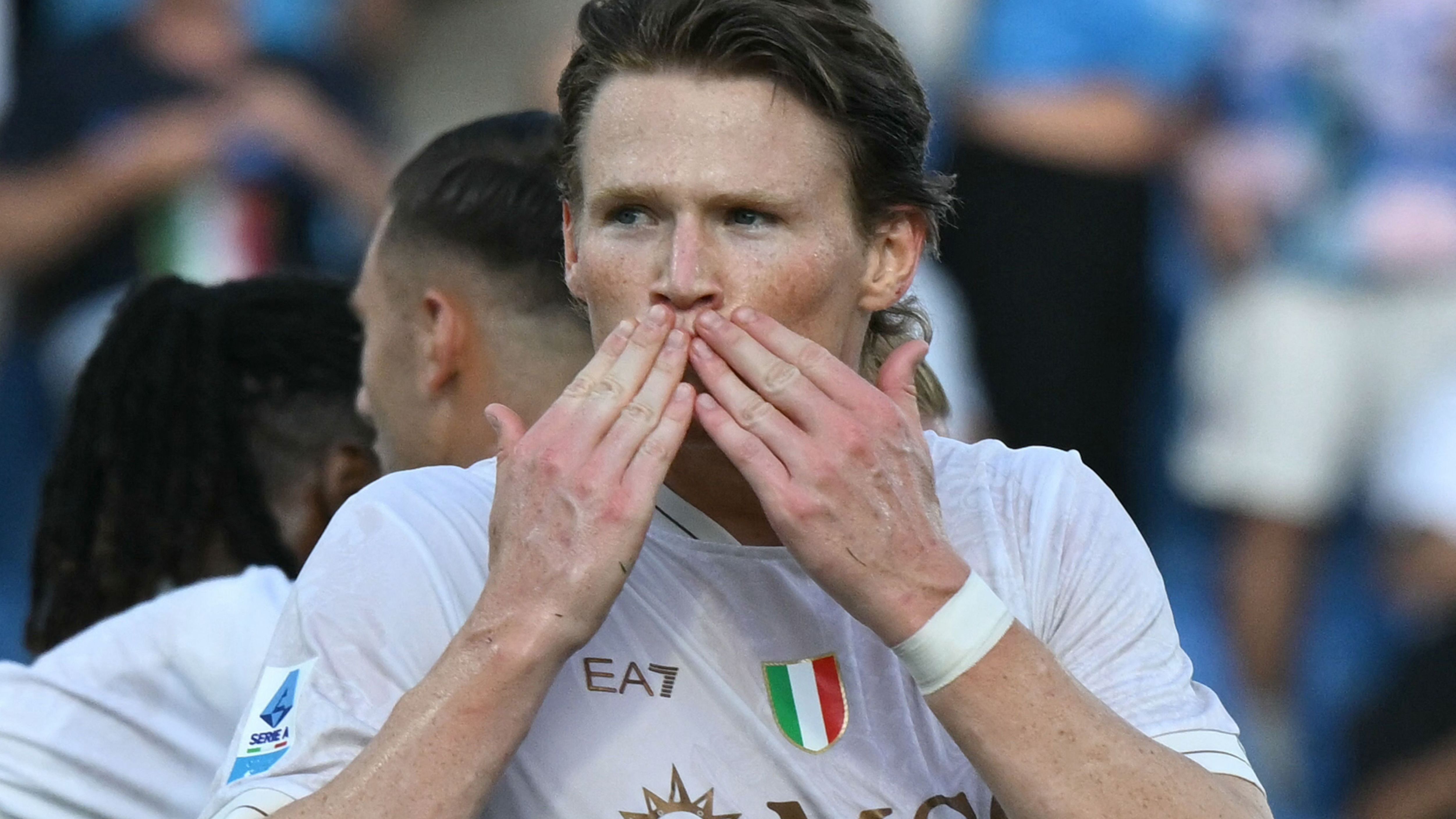 Scott McTominay in line for reunion with Marcus Rashford as Barcelona place ex-Man Utd midfielder on three-man transfer shortlist