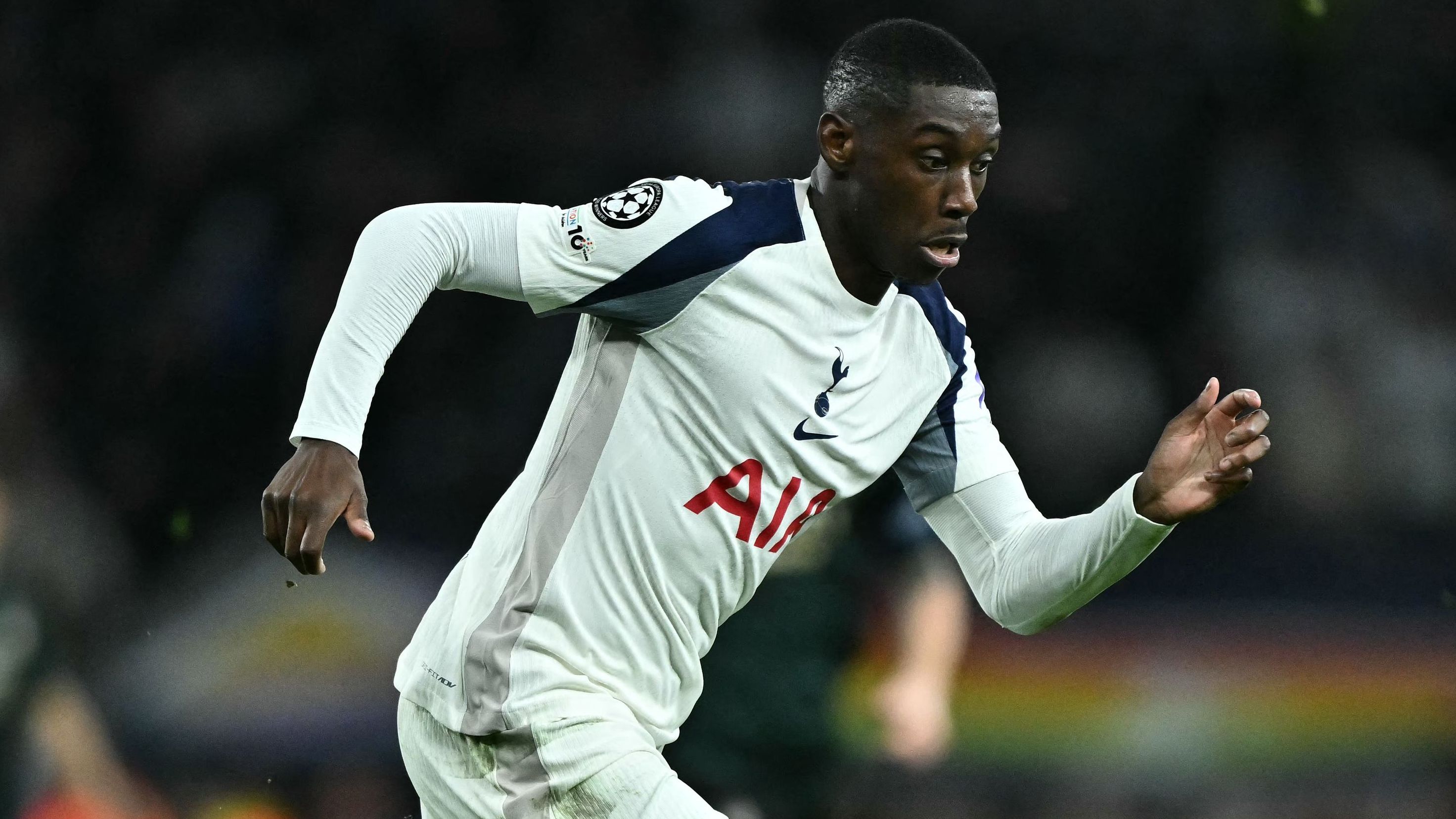 Randal Kolo Muani suffers fractured jaw following incident with Harry Maguire during Tottenham's draw with Man Utd