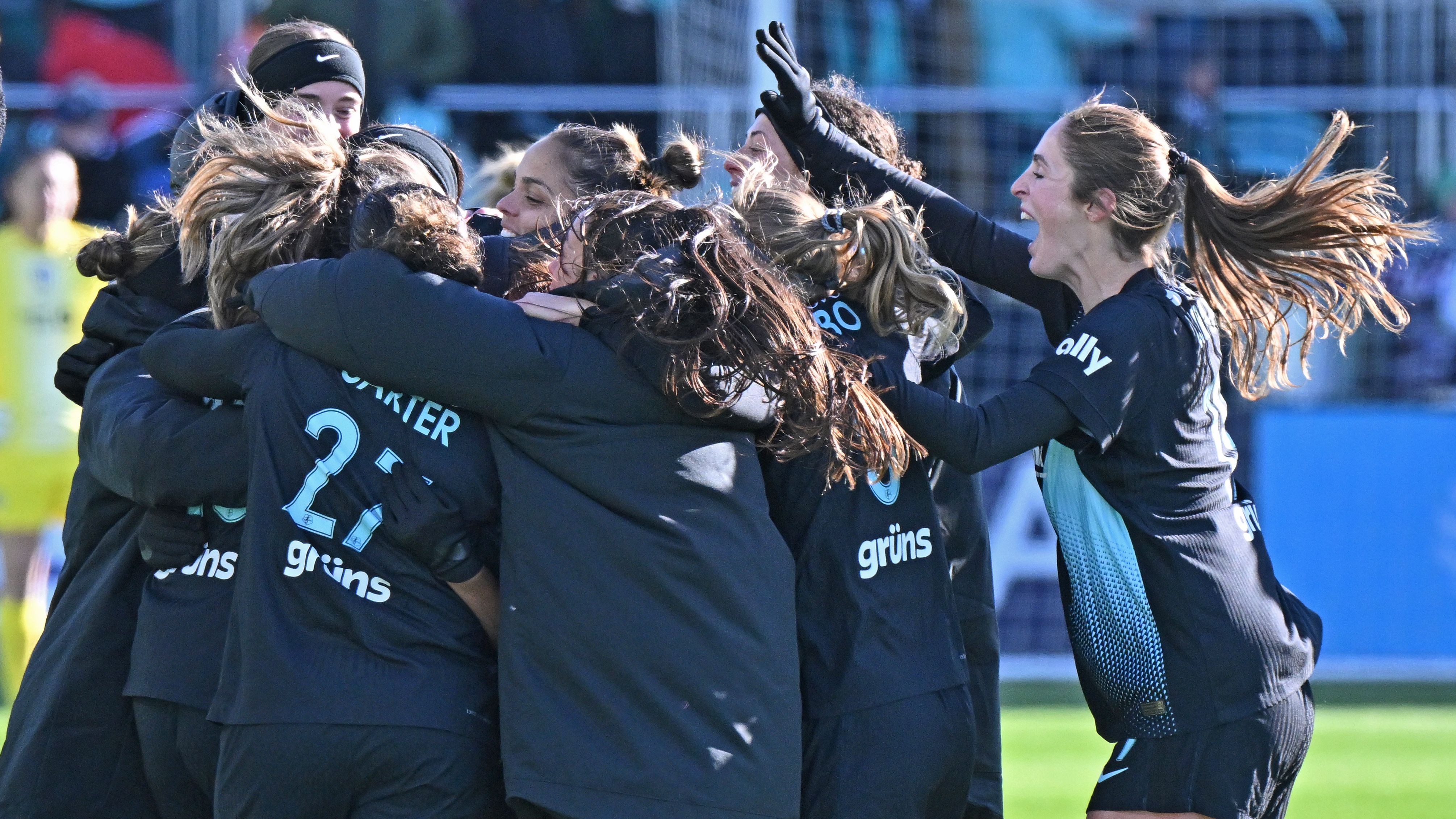 NWSL on ESPN scores 61 percent increase in viewership for the 2025 regular season