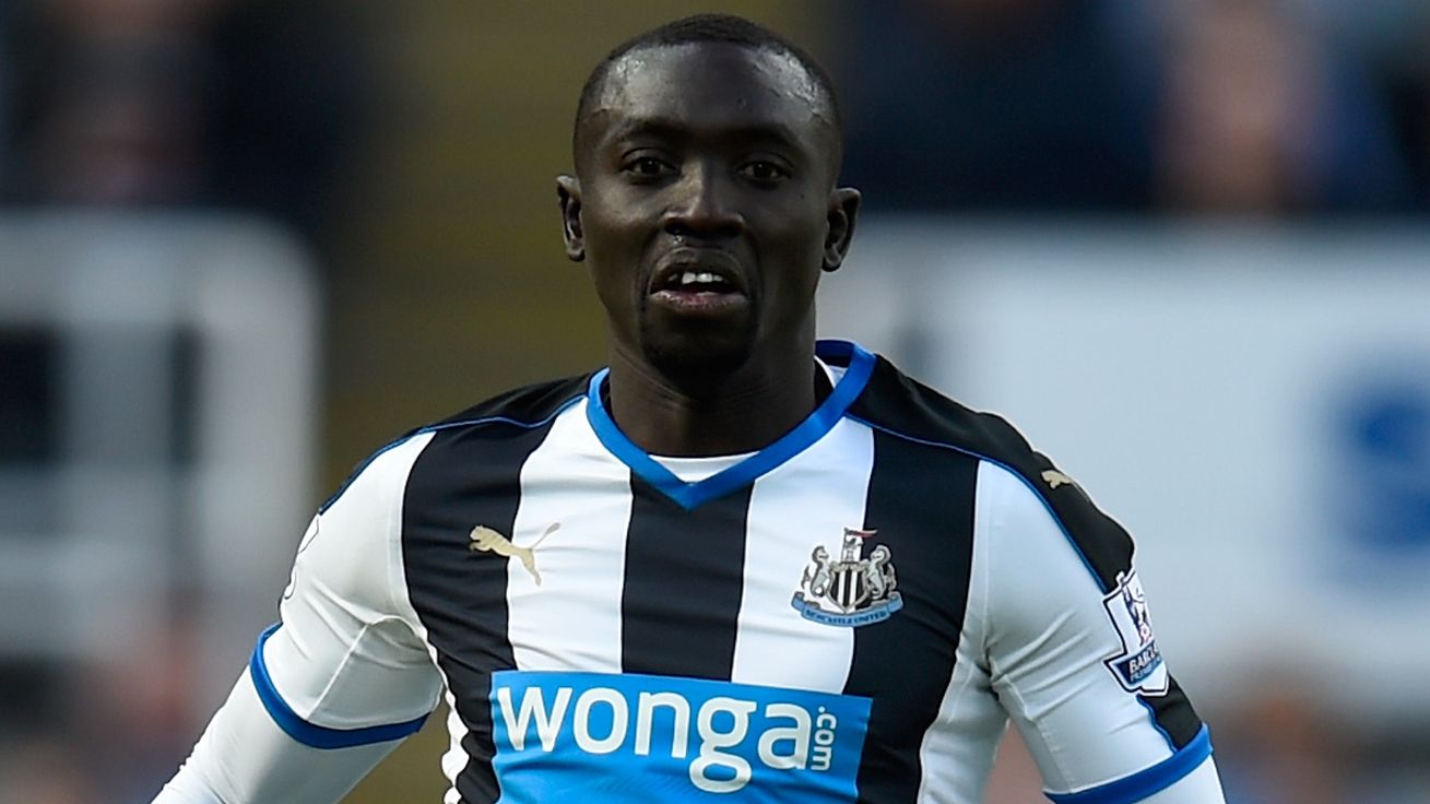 VIDEO: The worst 60 seconds ever?! Premier League cult hero misses penalty before corner horror show - and then scores SIX goals