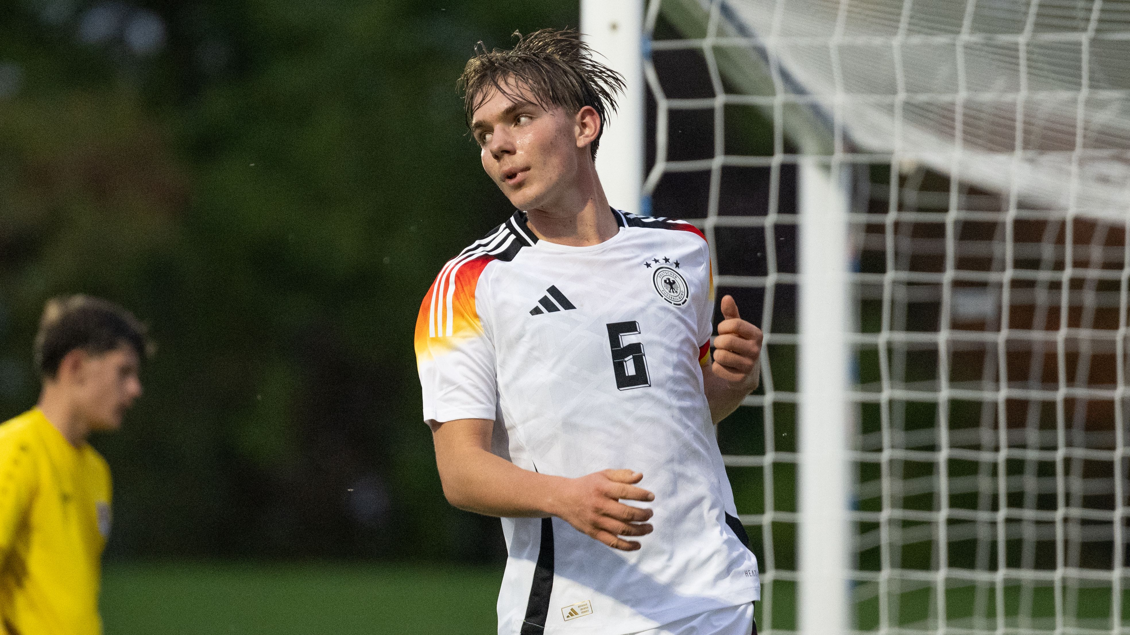 Man Utd, Real Madrid and Barcelona on alert as bargain release clause for 16-year-old already shining in Germany is revealed