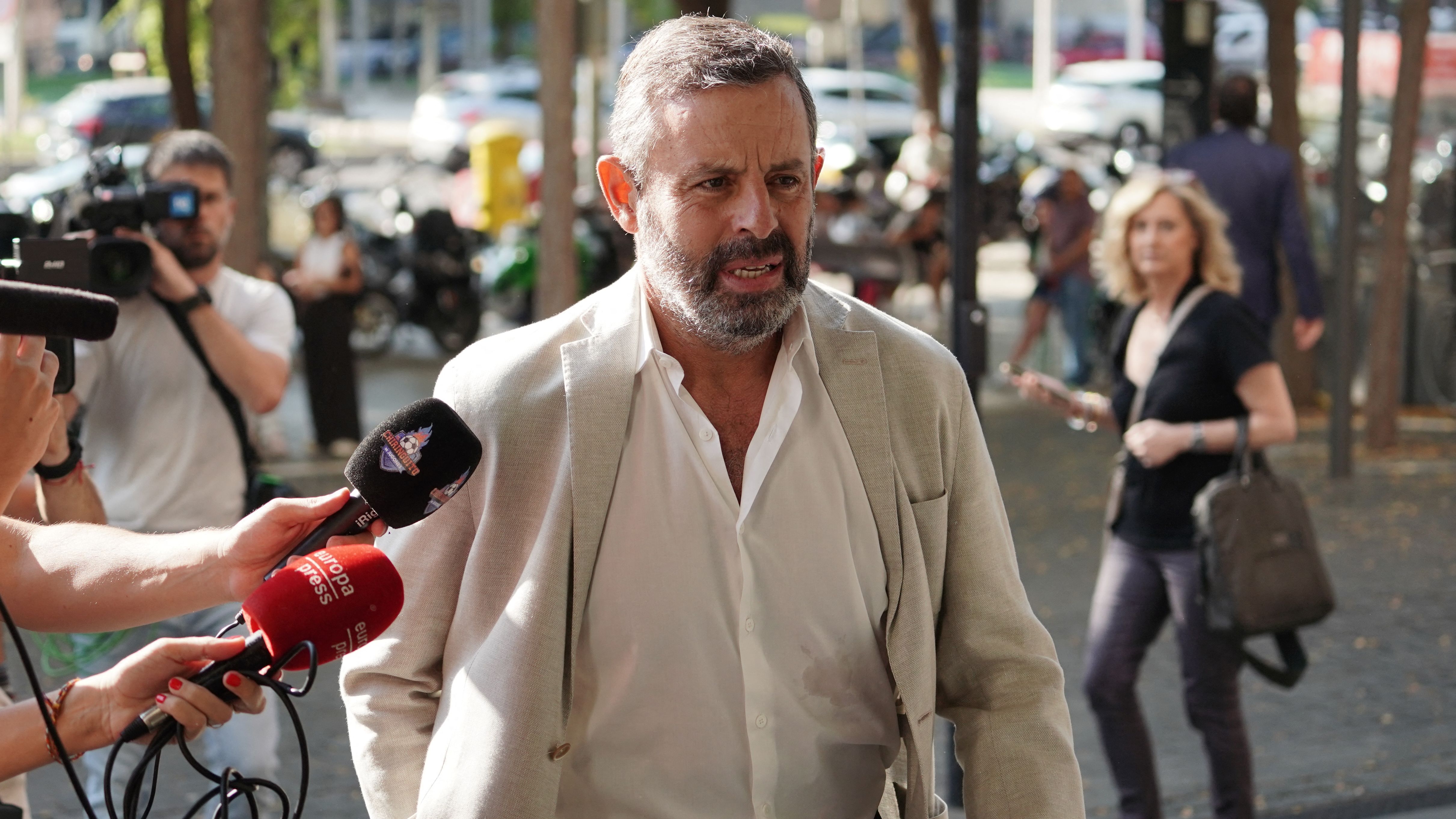 'A tense situation' - Real Madrid and Barcelona relations 'aren't good' due to Negreira refereeing case, says Joan Laporta