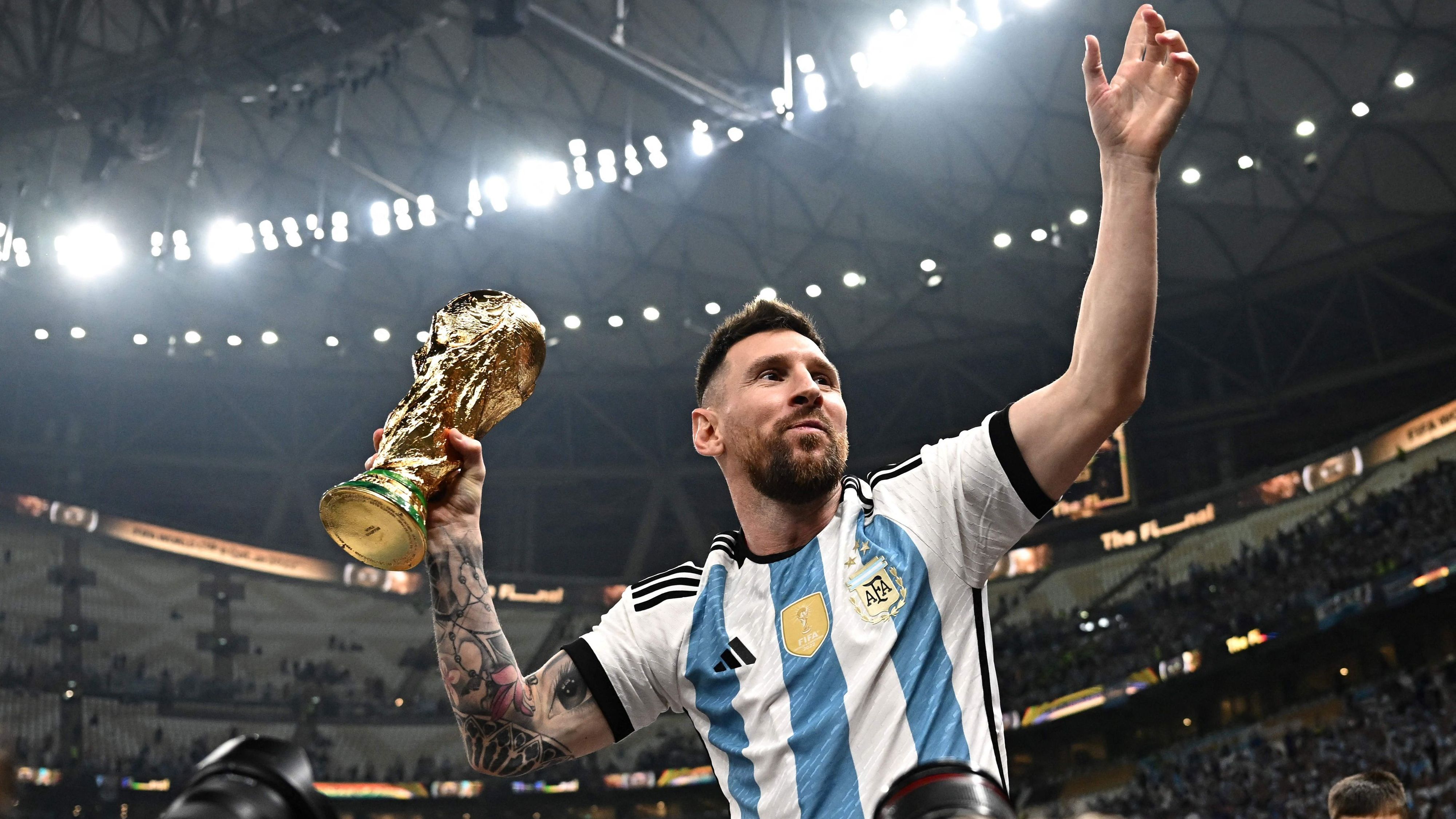 'Nobody will be ready' for Lionel Messi retirement as Argentina team-mate in the dark over possible transfer for Barcelona icon