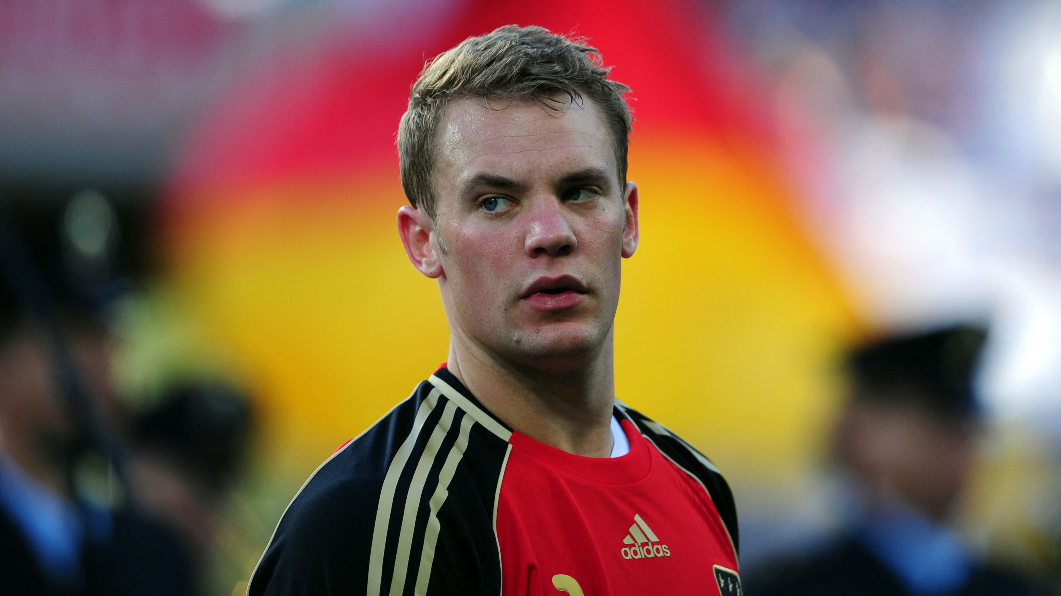 Bayern Munich make Manuel Neuer contract decision as veteran goalkeeper mulls over retirement