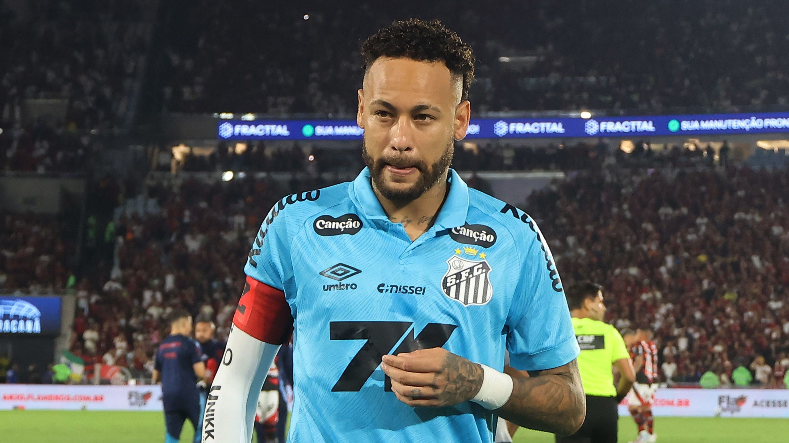 Santos defend 'misunderstood genius' Neymar after media backlash against Brazil star's behaviour in Flamengo defeat