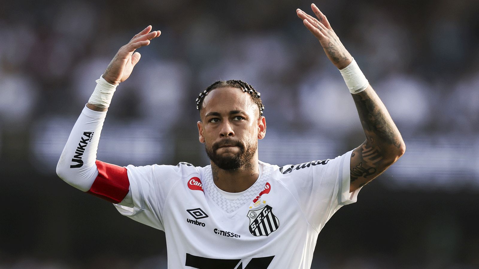 Santos defend 'misunderstood genius' Neymar after media backlash against Brazil star's behaviour in Flamengo defeat