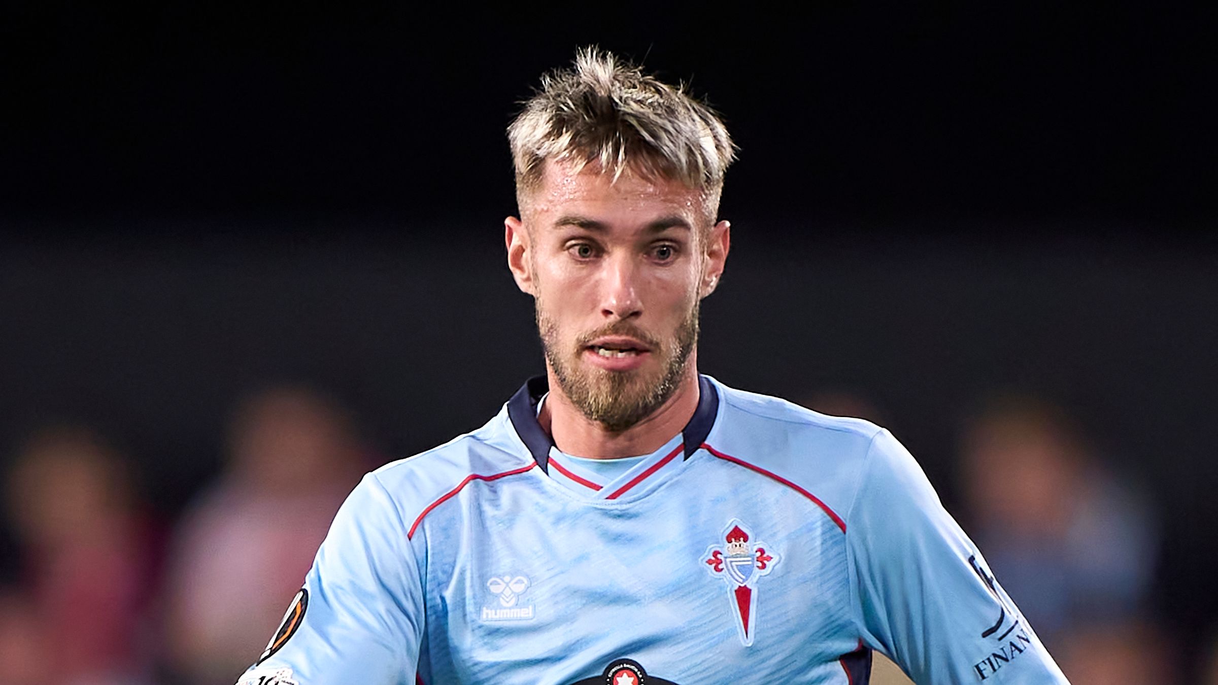 Newcastle & Aston Villa among five teams targeting ex-Barcelona full-back as La Liga side fear losing him for free after rejecting €14m offers