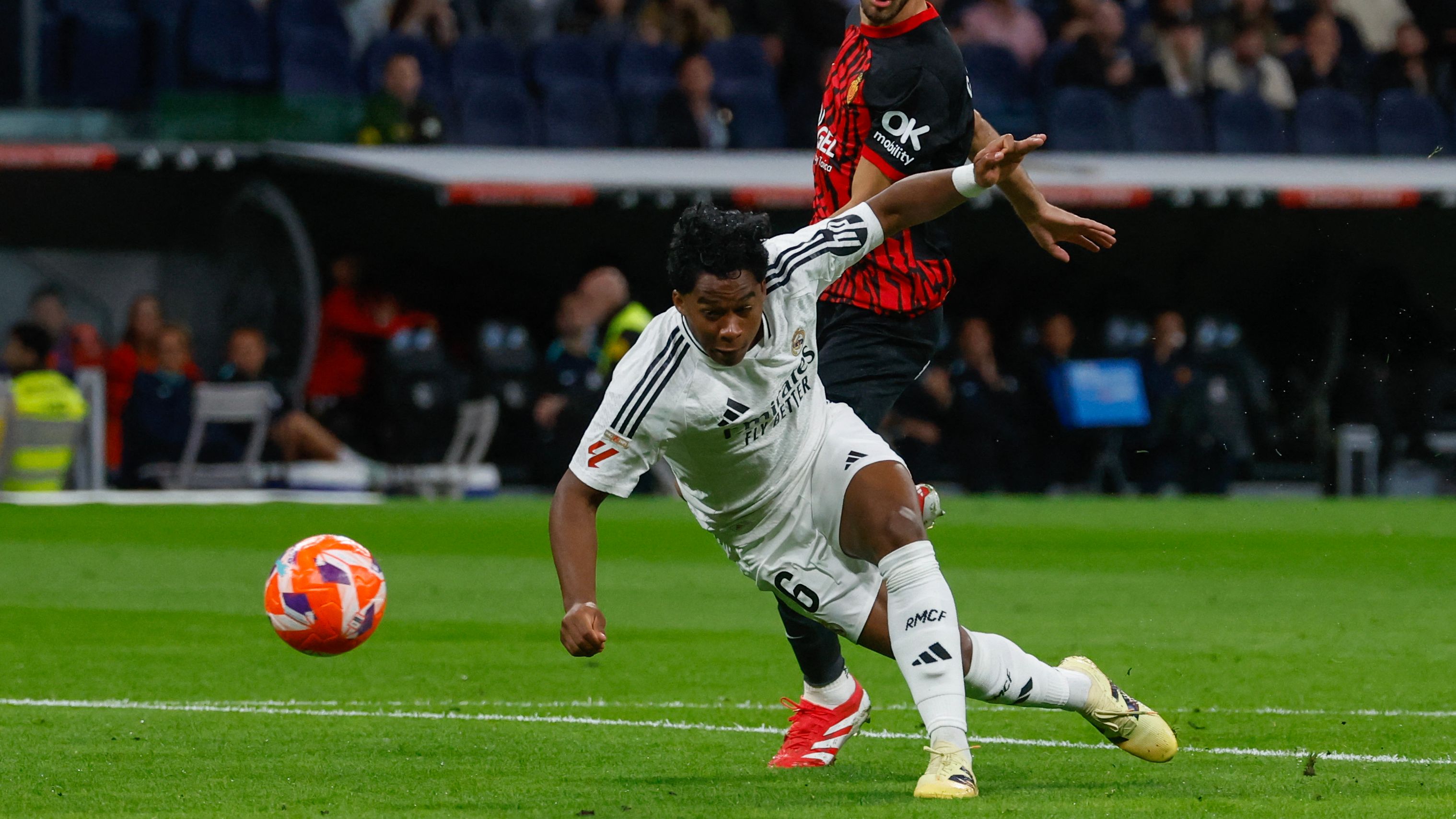 'He's a strong boy' - West Ham told to launch move to sign Real Madrid star as Los Blancos ace seeks first-team football