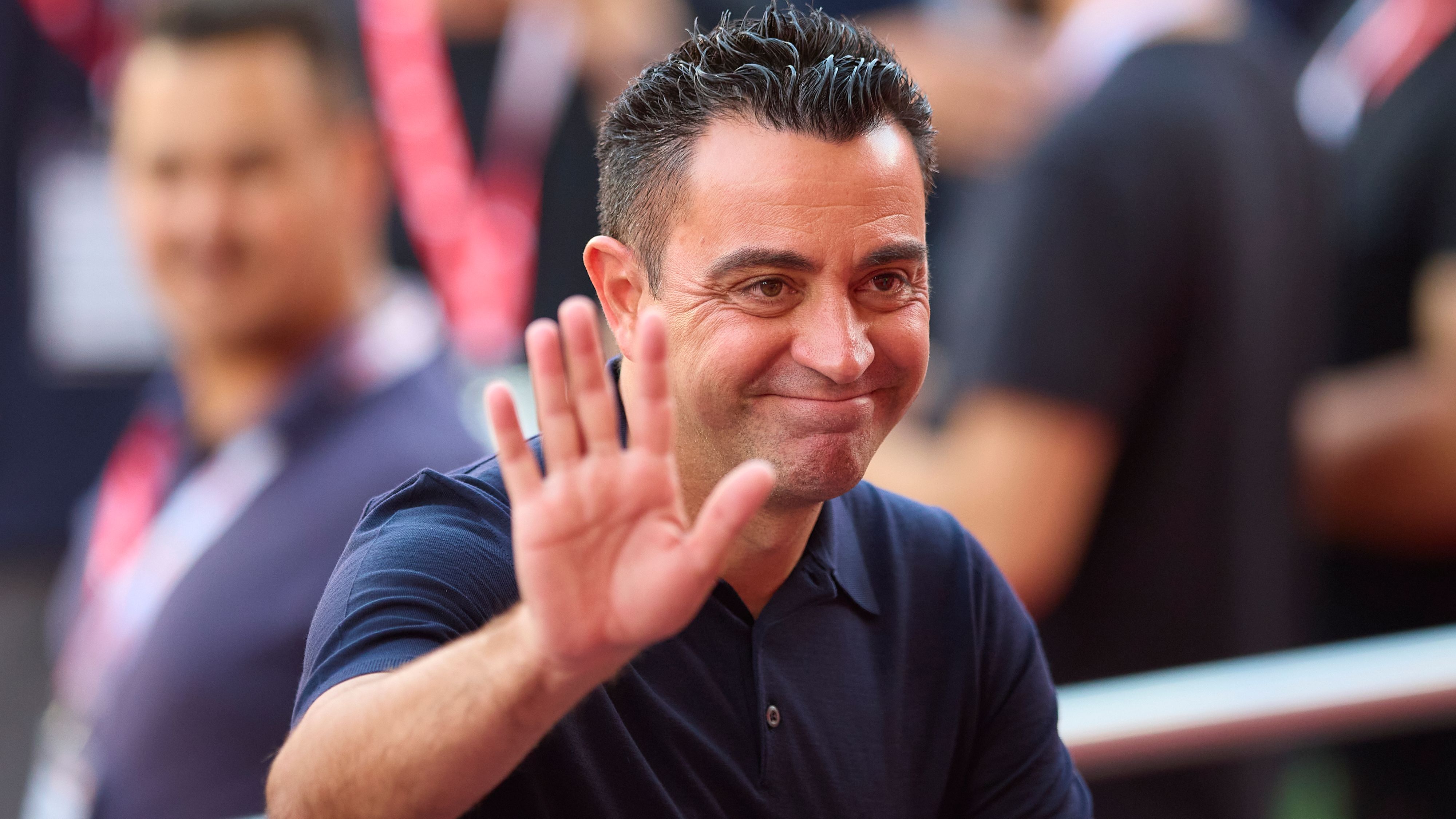 Xavi turns against Joan Laporta! Barcelona legend sides with president's rival ahead of election