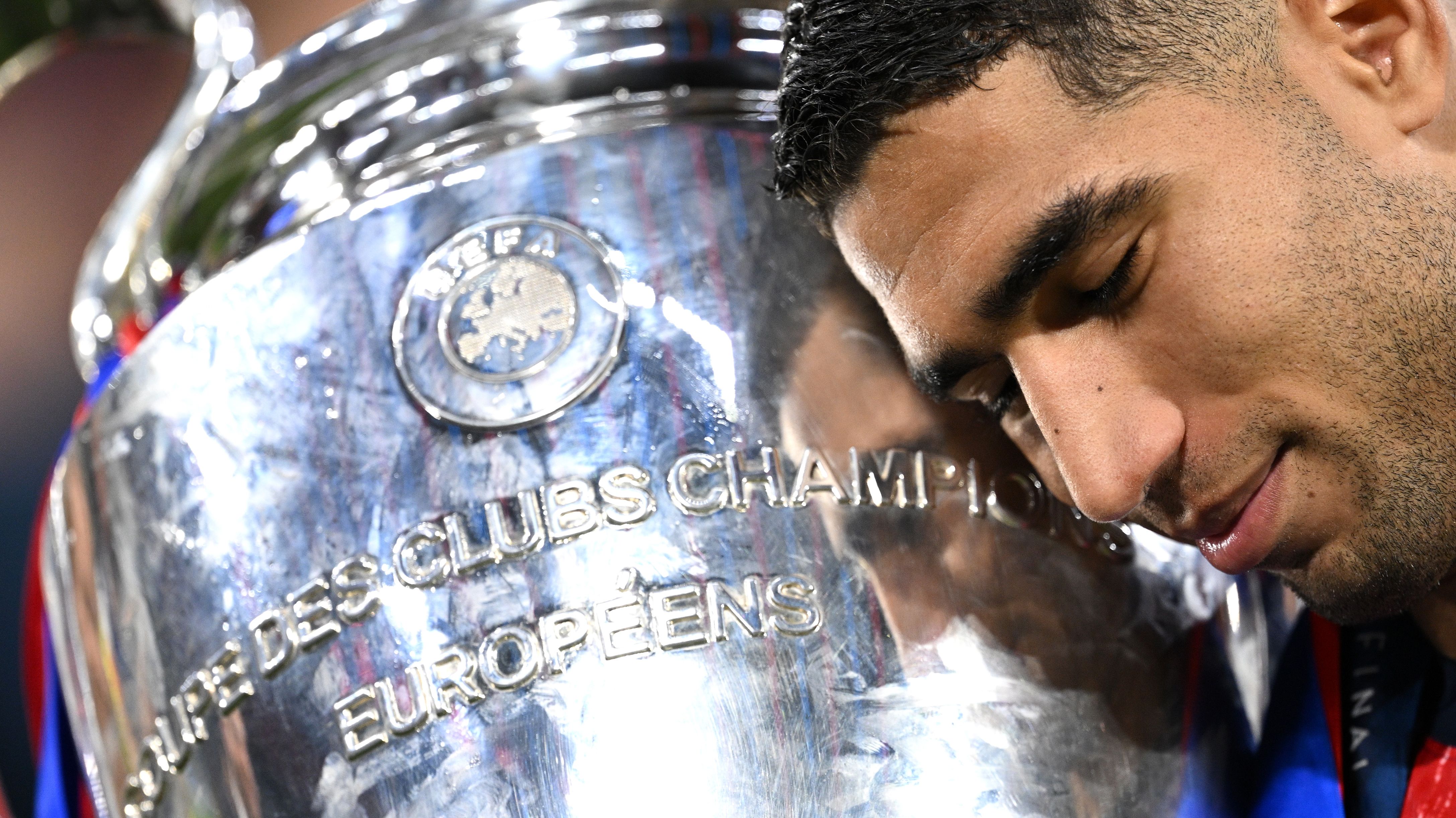 Mohamed Salah and Victor Osimhen miss out as PSG star Achraf Hakimi crowned African Player of the Year