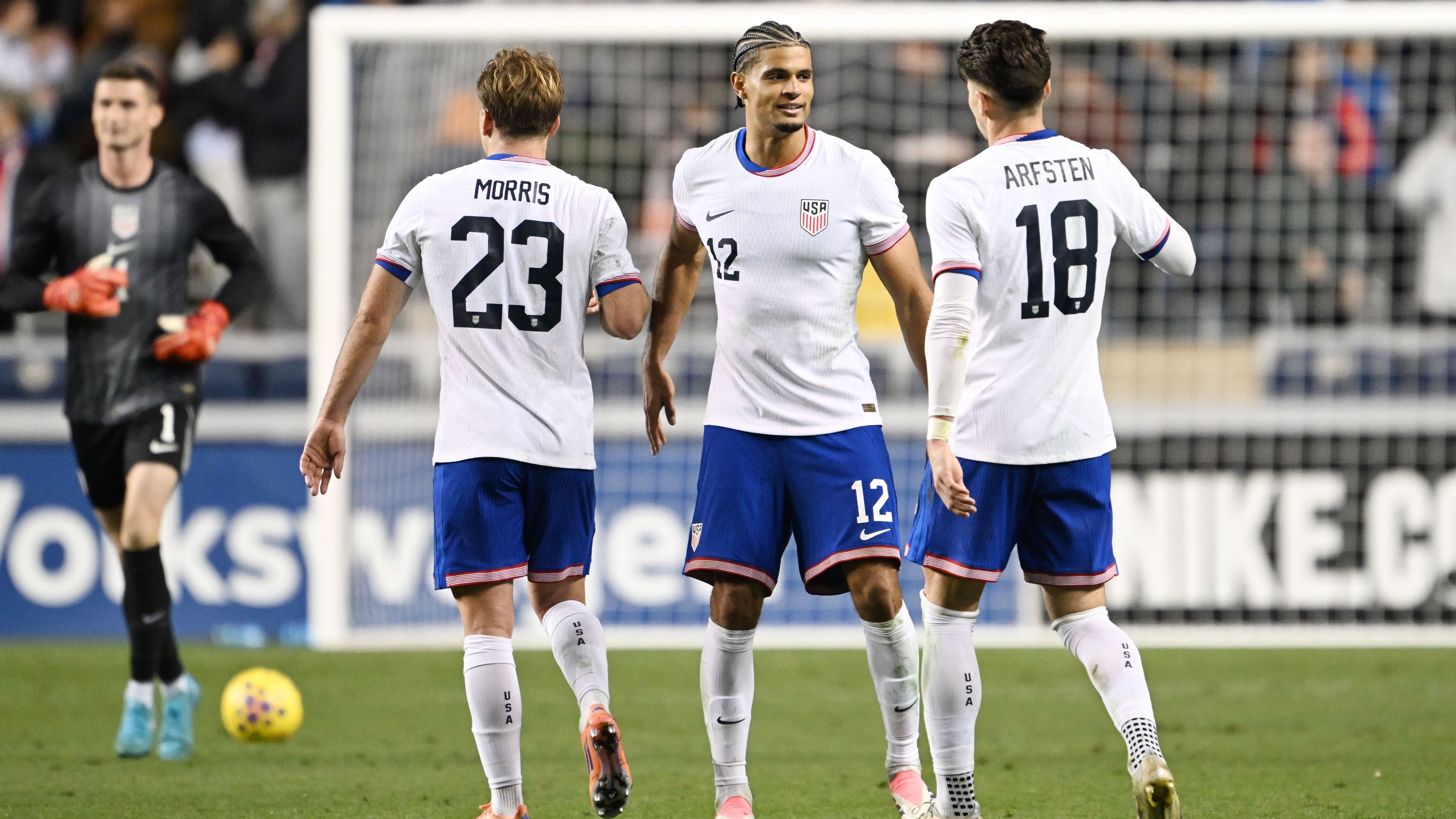 'I'm not the janitor!' - Mauricio Pochettino calls for press conference to stop as USMNT boss snaps at question on 'regular players' after statement win over Uruguay