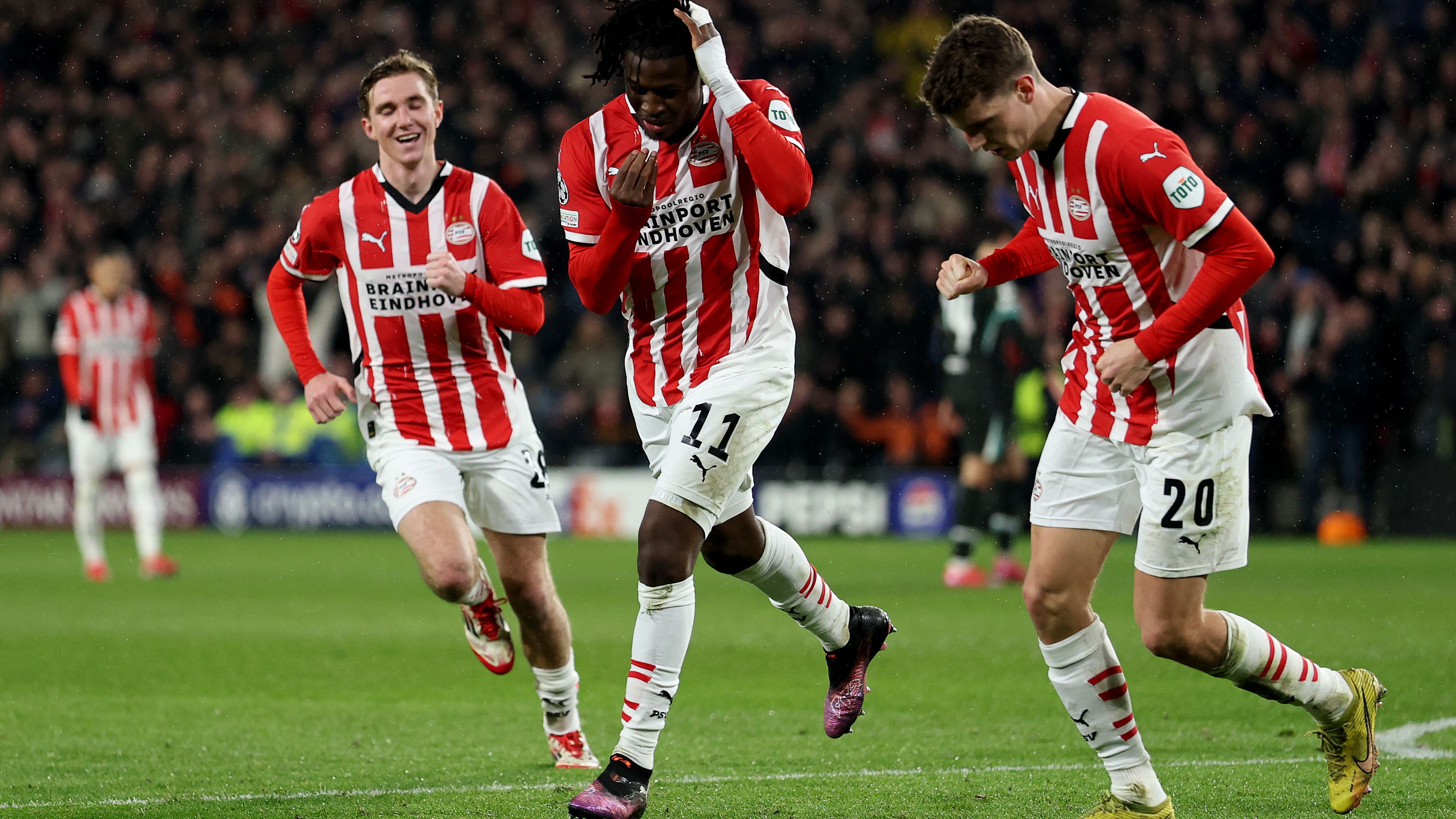 Wayne Rooney explains why Liverpool boss Arne Slot must drop Mohamed Salah as thumping Nottingham Forest defeat deepens Reds' woes