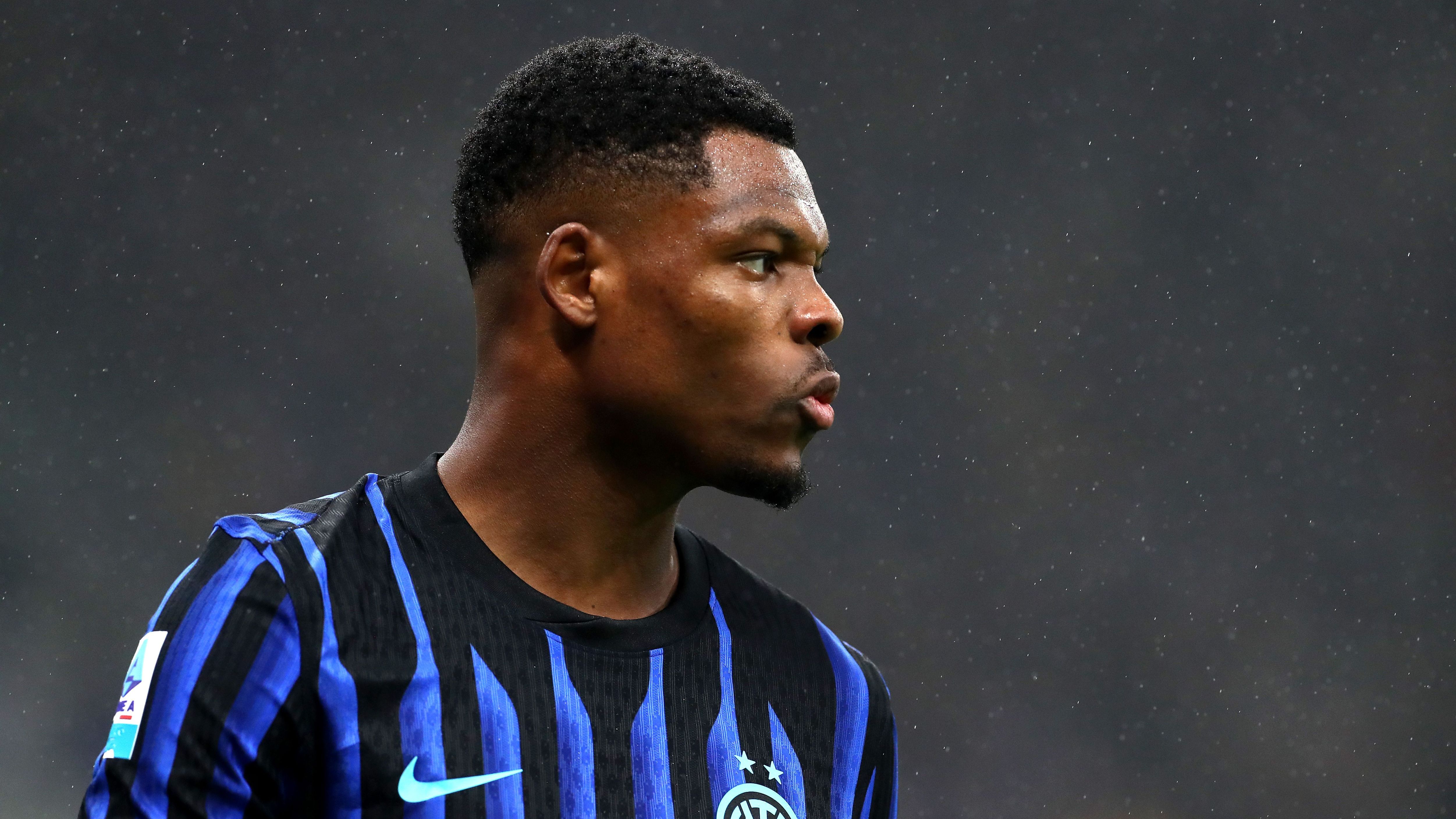 Inter dealt brutal blow as Denzel Dumfries' ankle injury more severe than initially thought