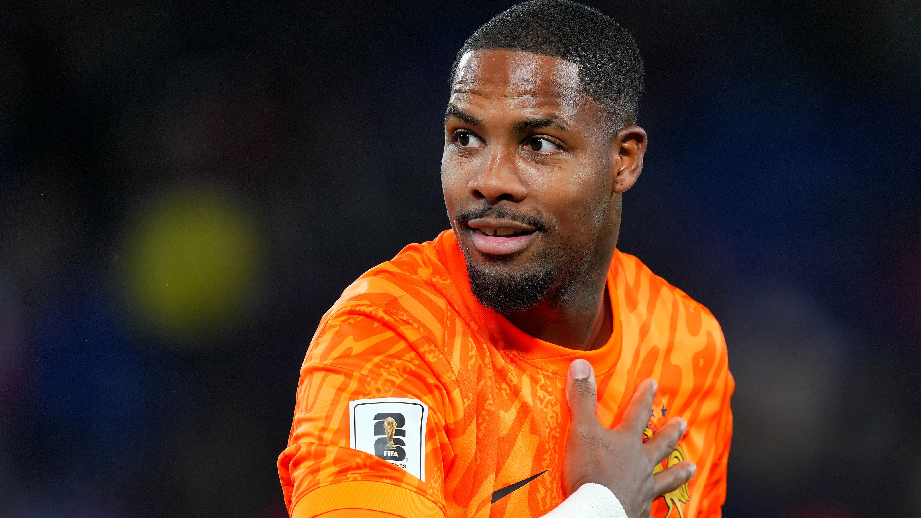 Mike Maignan edging AC Milan exit amid Chelsea & Juventus free transfer rumours