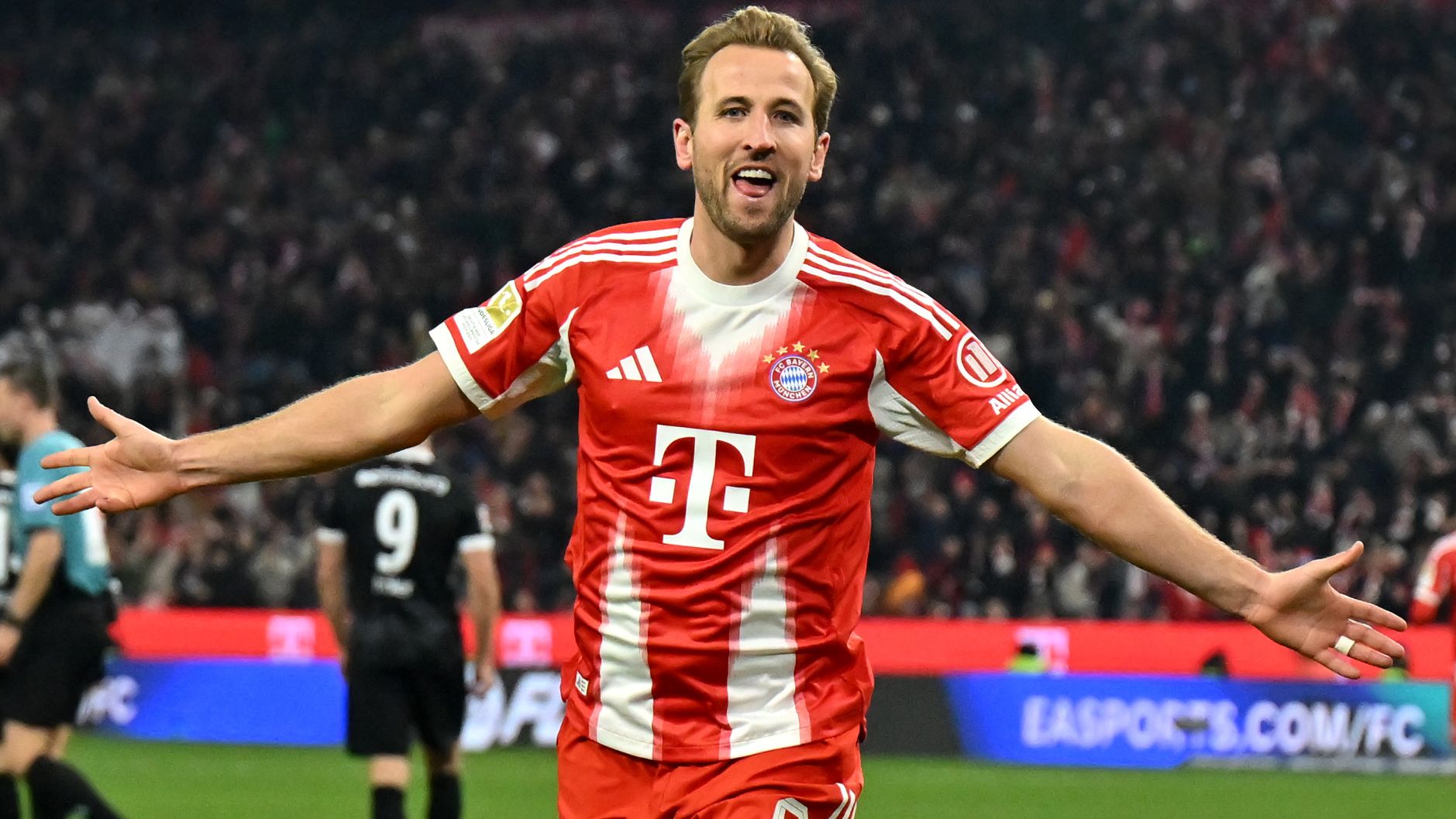 'I'm impressed' - Harry Kane says 'fearless' Vincent Kompany is helping Bayern Munich stars 'understand' football