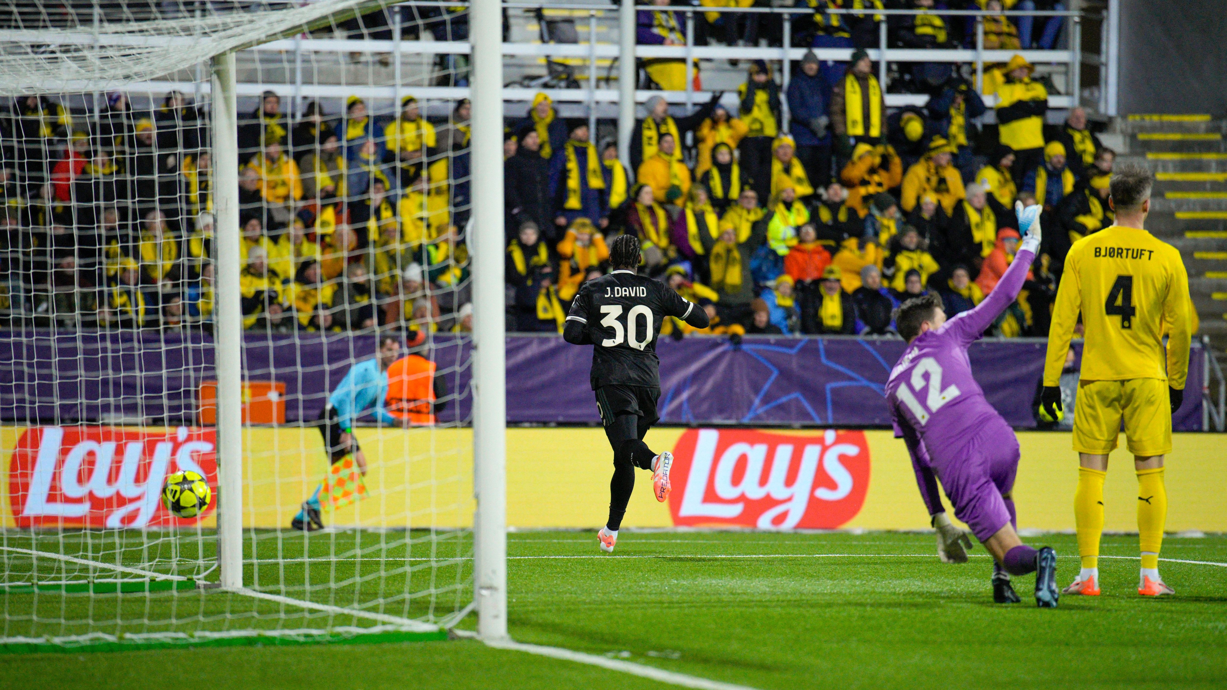 WATCH: Canada's Jonathan David ends goal drought with dramatic late winner as Juventus beat Bodo/Glimt 3-2 in Champions League thriller
