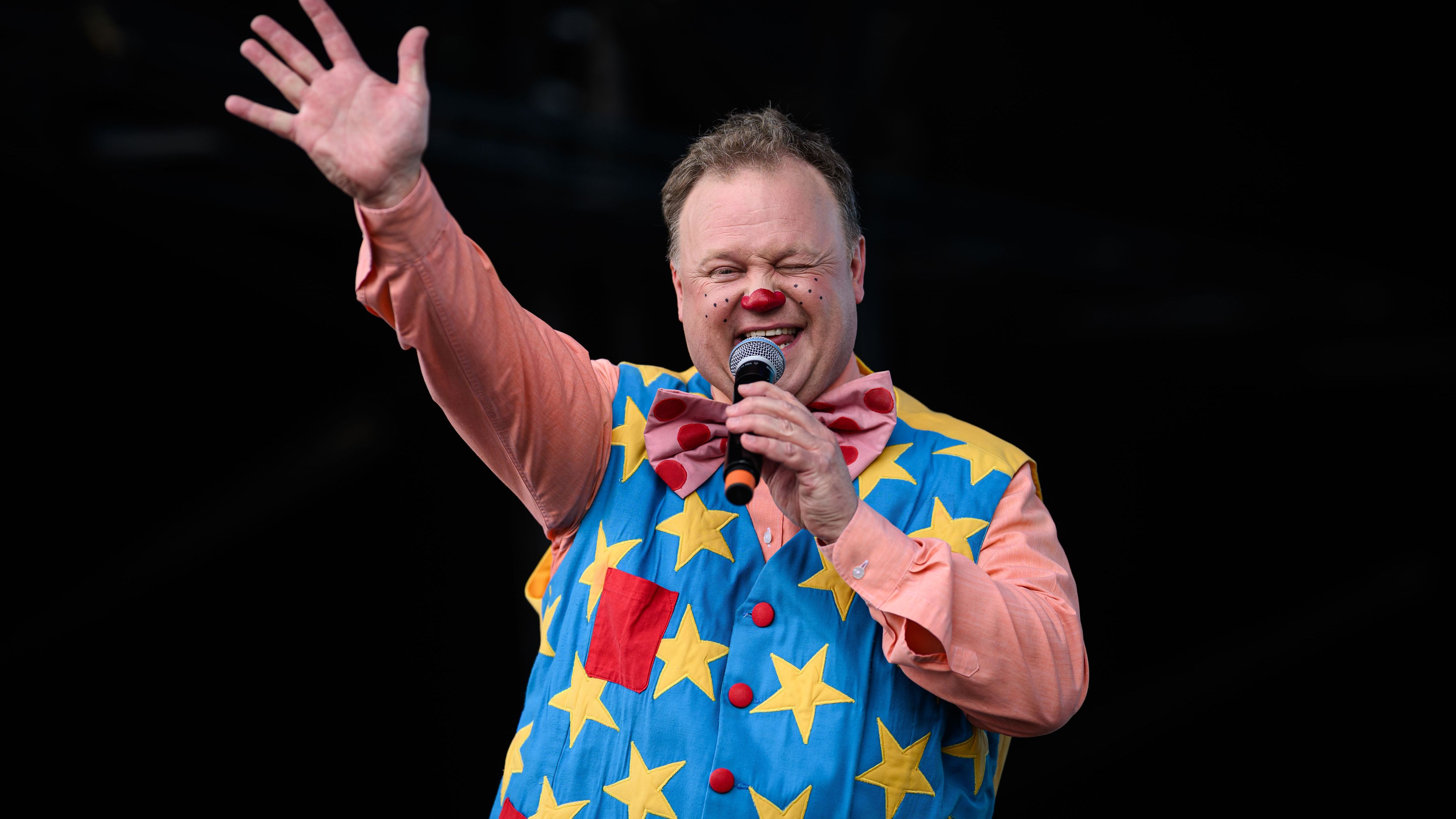 Wayne Rooney sensationally blames kids TV character Mr Tumble for vasectomy after enduring years of pain with Coleen & four children