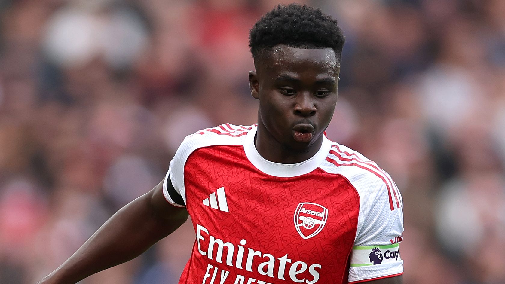 Bukayo Saka celebrates engagement as Arsenal star and Tolami Benson show off celebrations and enormous ring