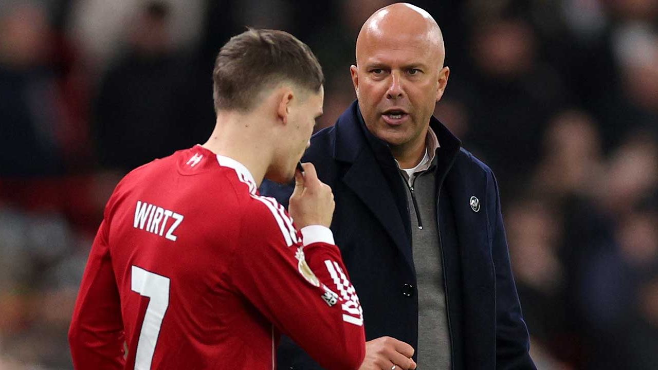 'Poor Florian Wirtz!' - Bayern Munich chief blames Mohamed Salah and Dominik Szoboszlai for £116m man's struggles in savage rant