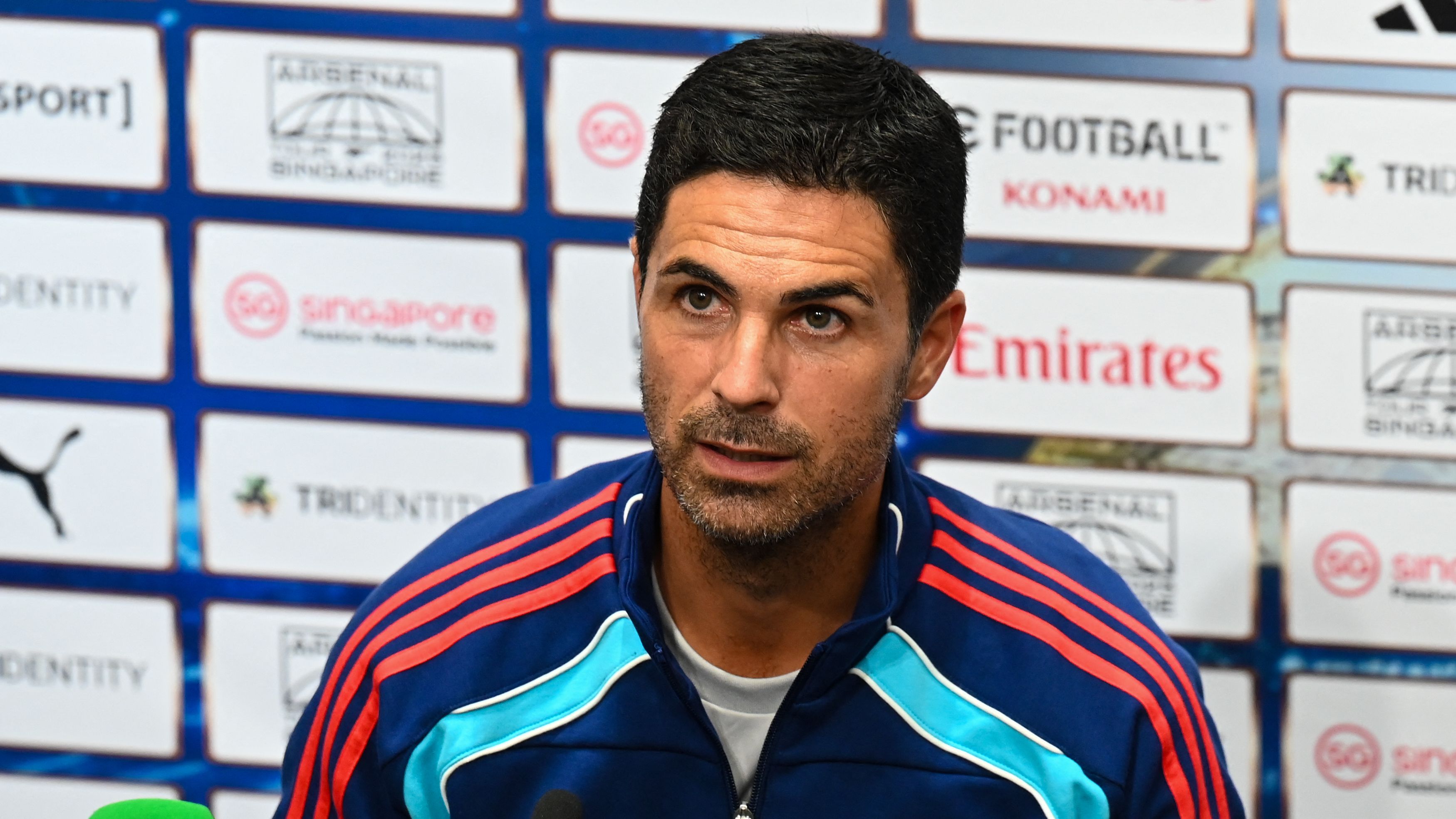 VIDEO: 'Not part of our group yet' - Mikel Arteta all smiles as he drops hint on Arsenal's drawn-out transfer pursuit of €70m+ Viktor Gyokeres