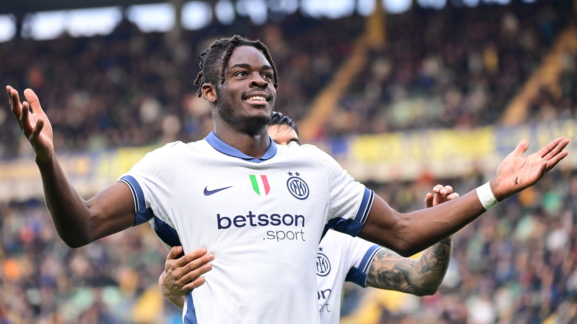 Crystal Palace rejected by Inter defender as Premier League side's £28m offer falls short of asking price