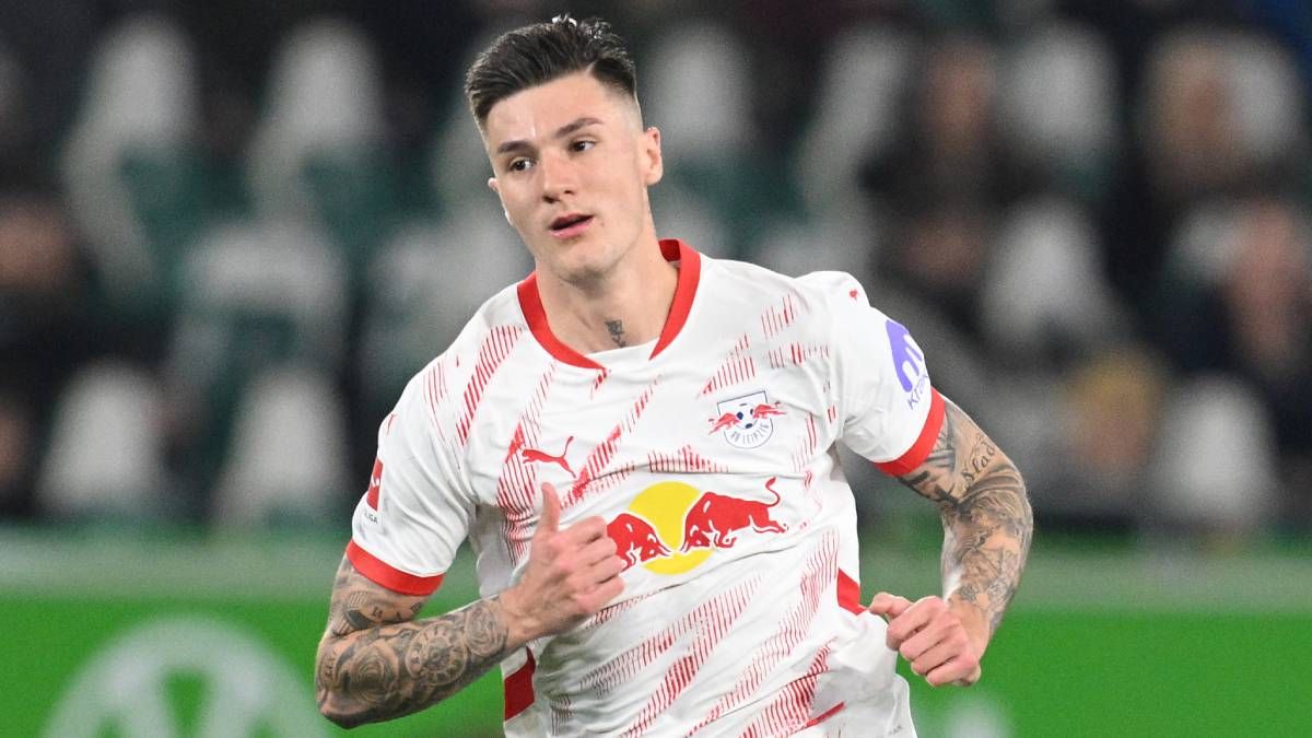 Newcastle make stunning £70m Benjamin Sesko transfer bid as they 'present package & vision' after shock report claims striker's already REJECTED Man Utd