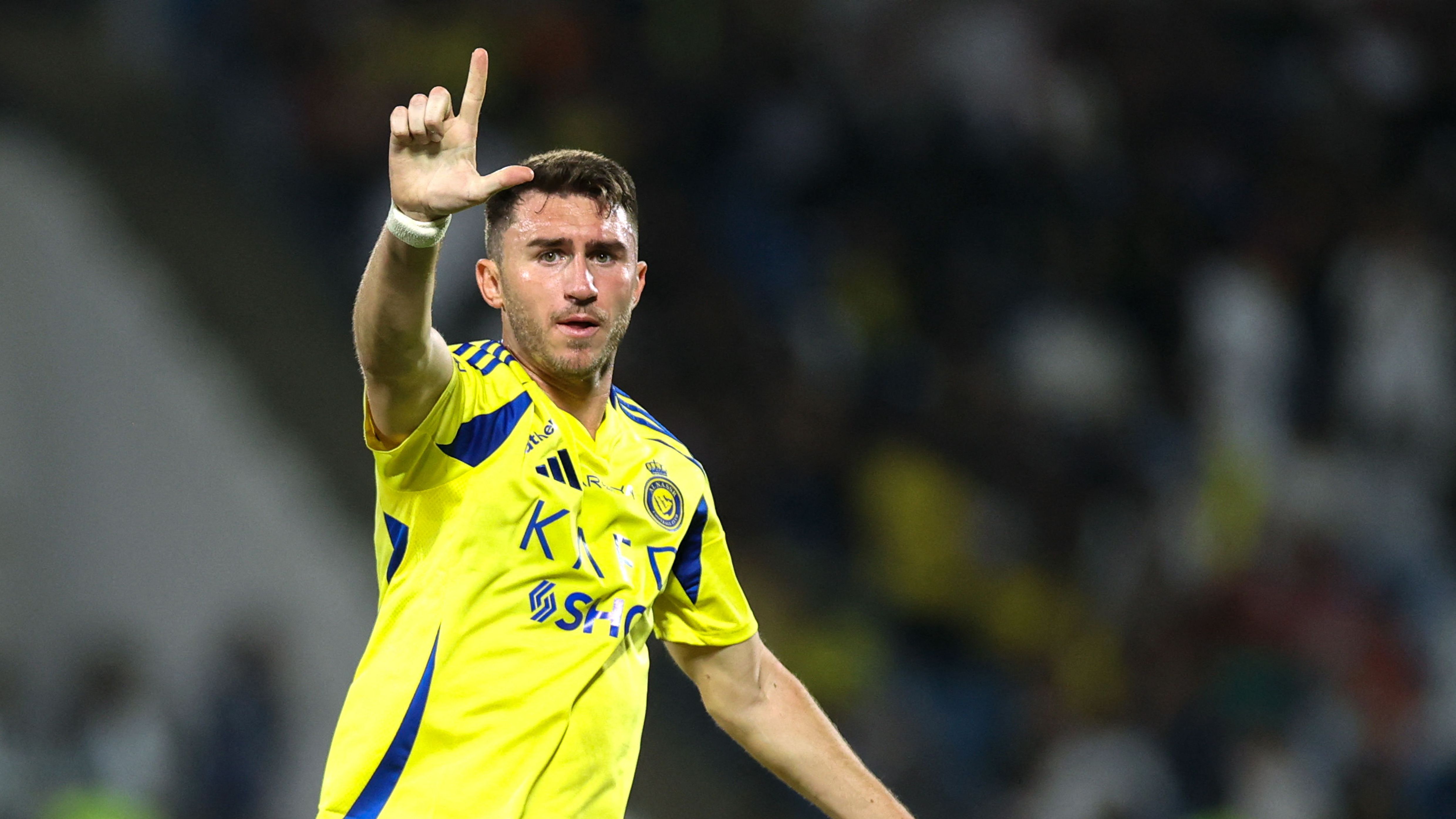 Aymeric Laporte stranded in Saudi Arabia! Al-Nassr threaten to keep defender despite Athletic Club agreement as stand-off over €25m fee continues