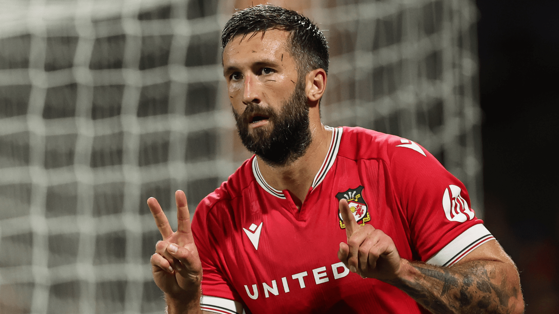 'Great servant' - Phil Parkinson to axe two Wrexham promotion heroes ahead of Championship opener